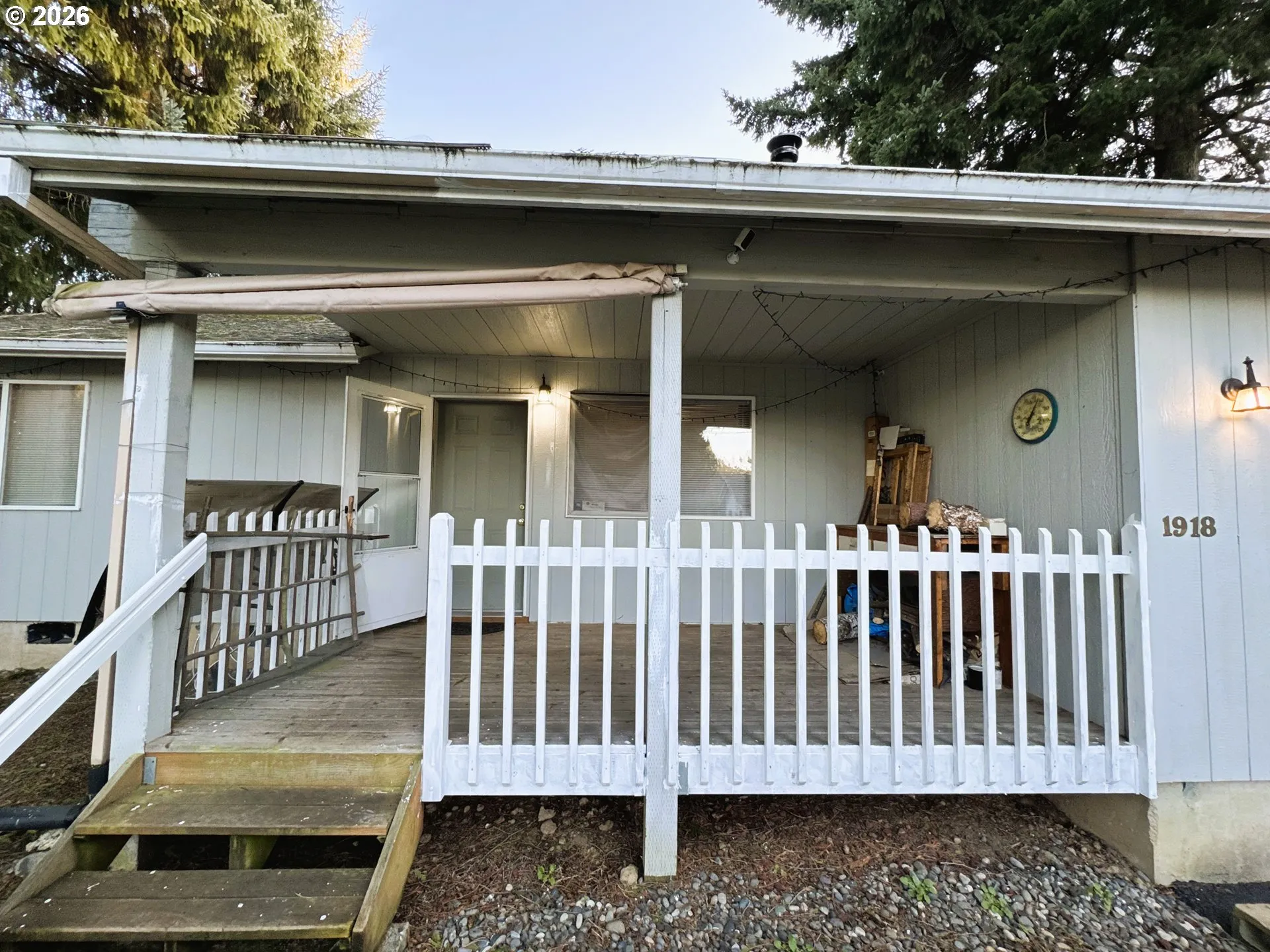 Porch-Wide Angle/Fisheye