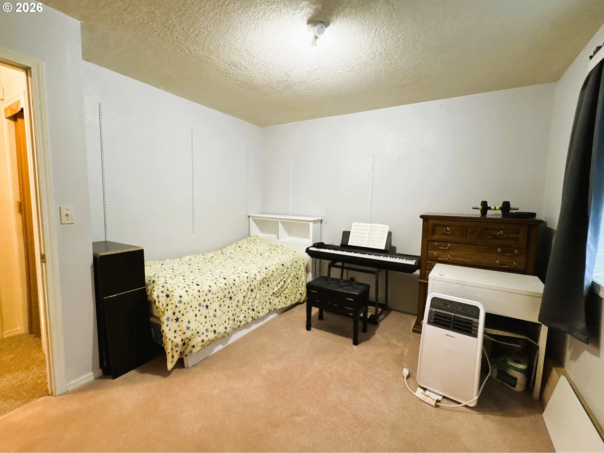 Primary Bedroom-Wide Angle/Fisheye