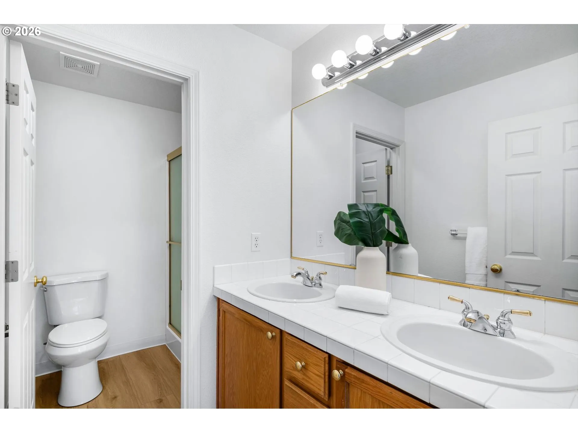 Owner's Suite Bathroom-Full Bathroom