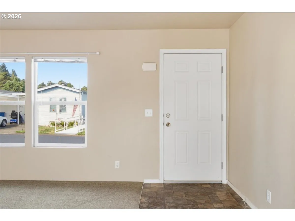 Entrance/Foyer