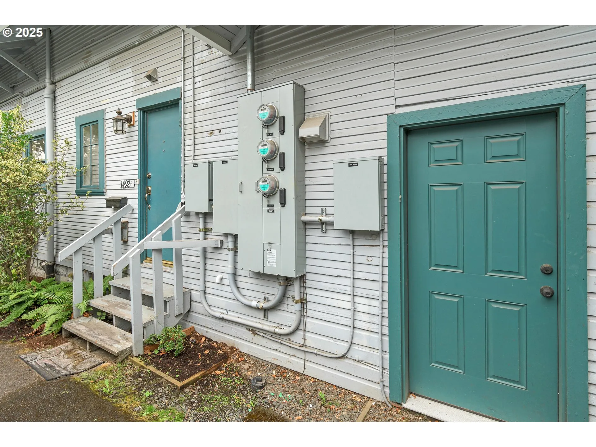 Upstairs Unit