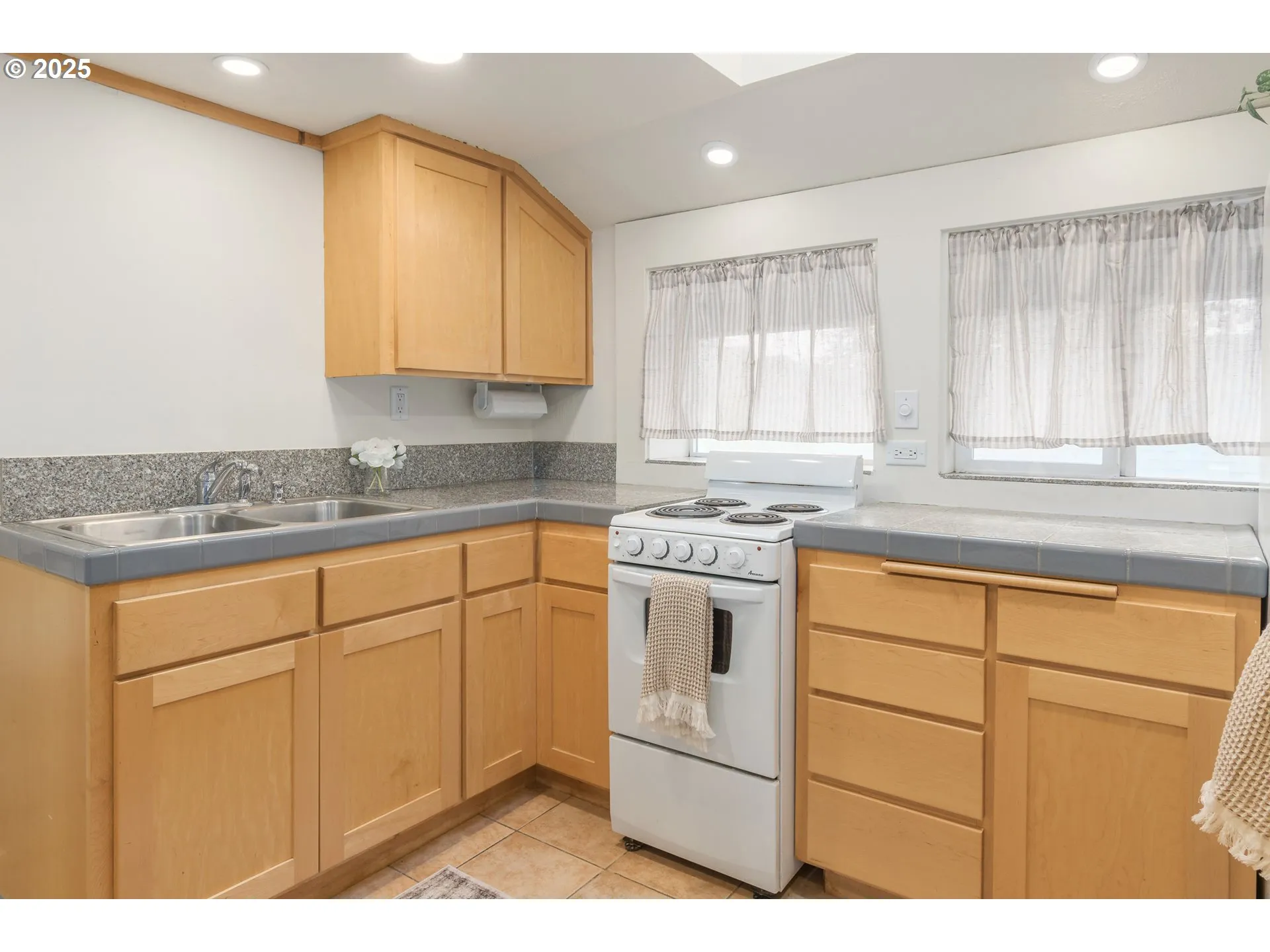 Upstairs Unit