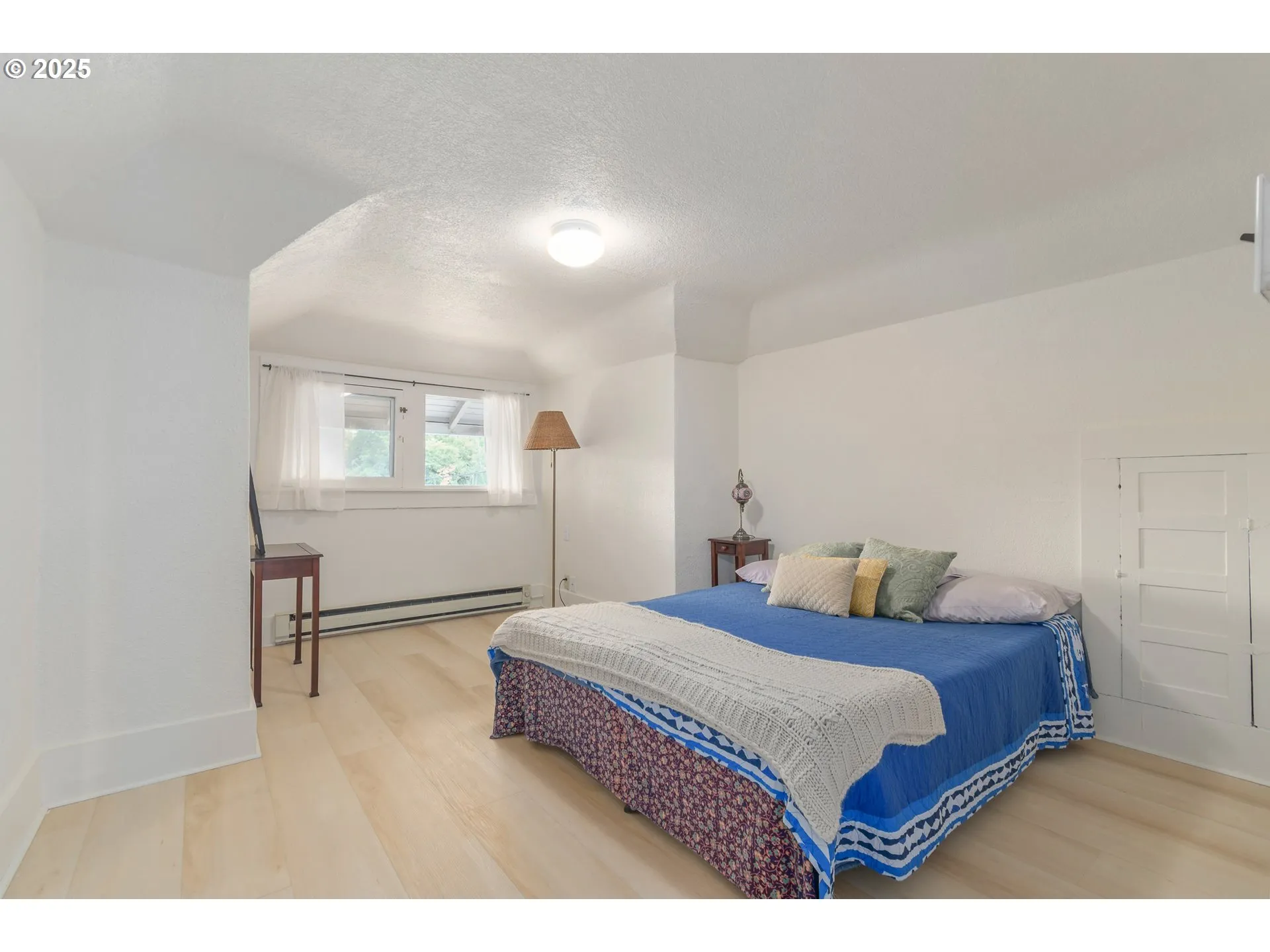 Upstairs Unit