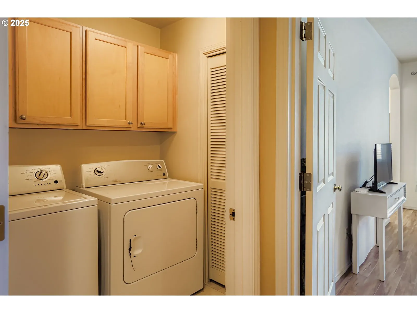 Laundry-Upper