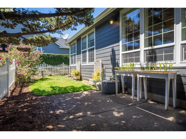 Backyard-Fenced