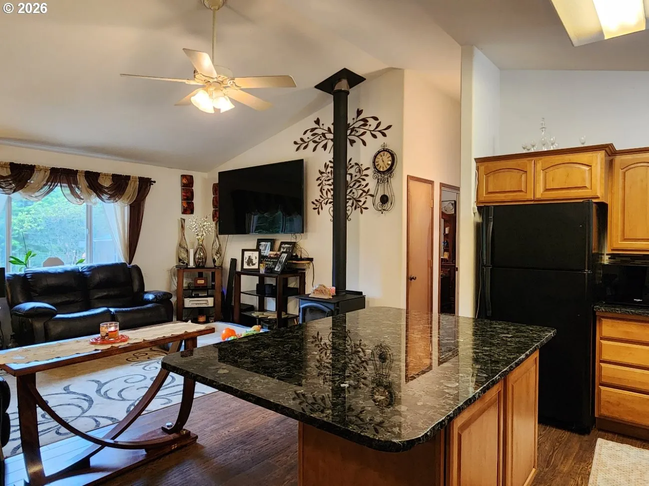 Kitchen/Living Room