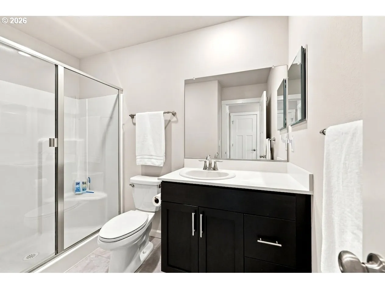 Primary Bedroom-Attached Bathroom