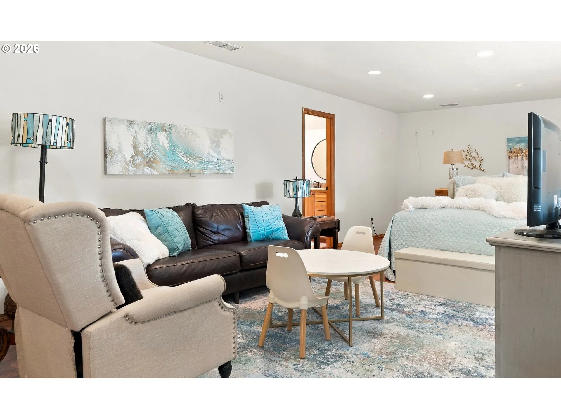 Bonus Room-Upper