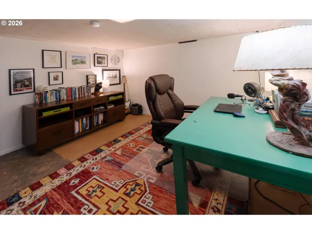 Basement-Partially Finished