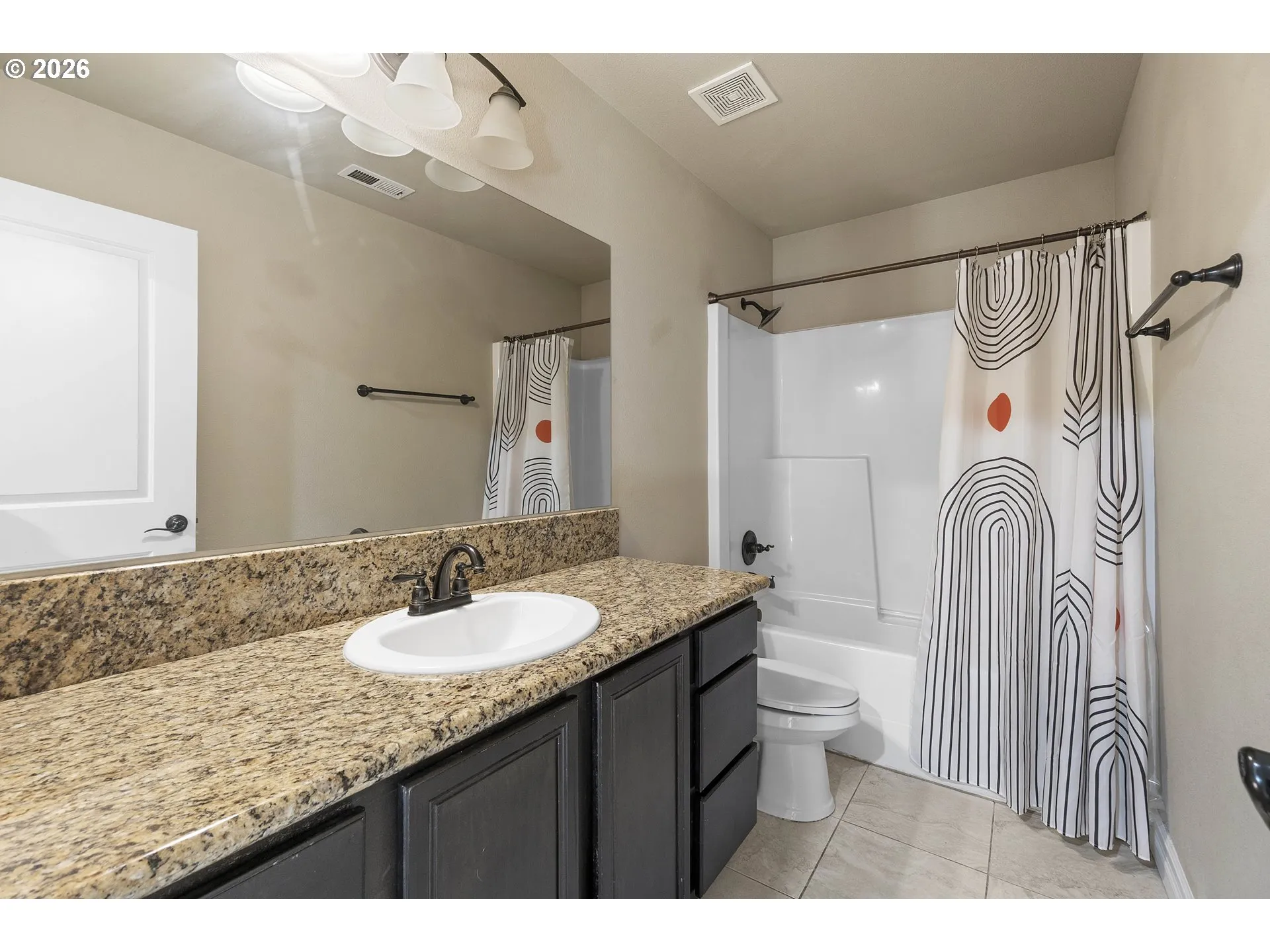 Bathroom-Upper