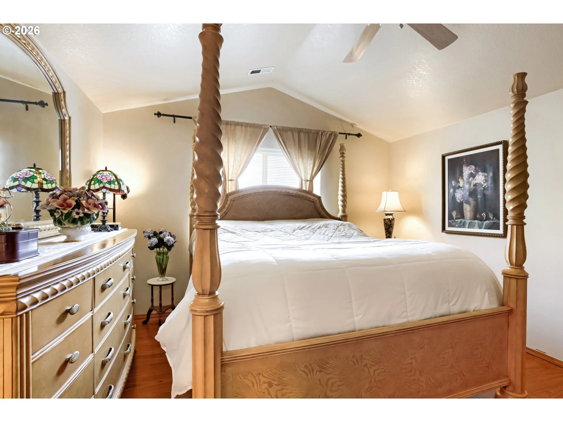 Bedroom, Primary-Ceiling Fan