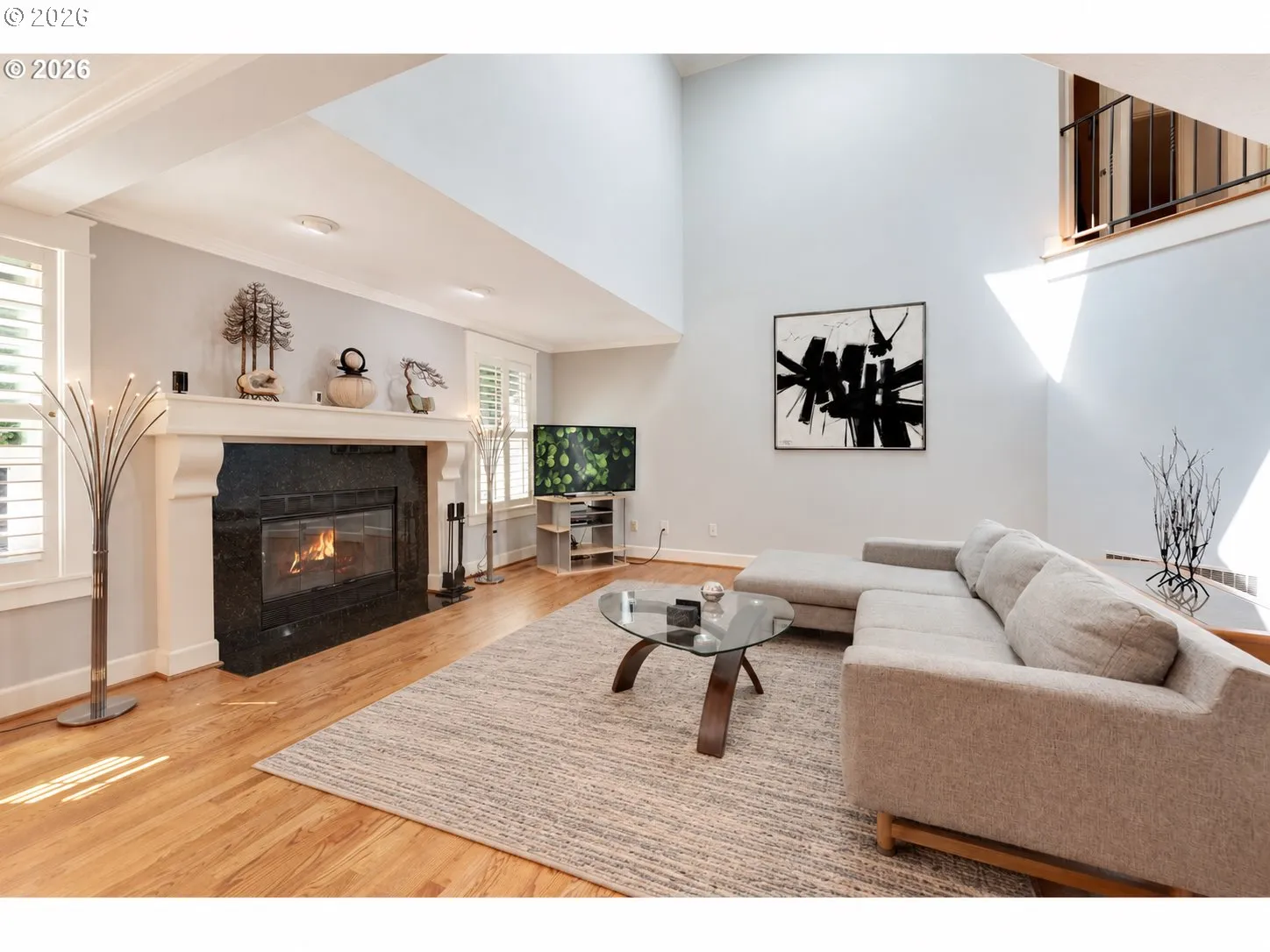 Living Room-Vaulted Ceilings