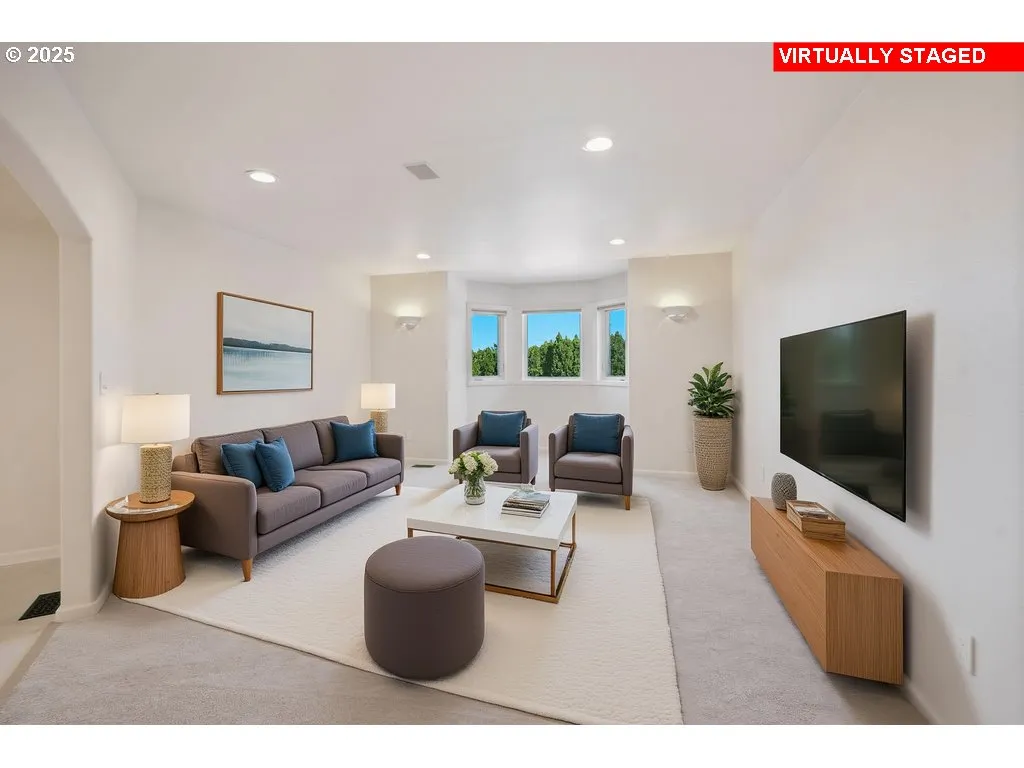 Family Room-Lower