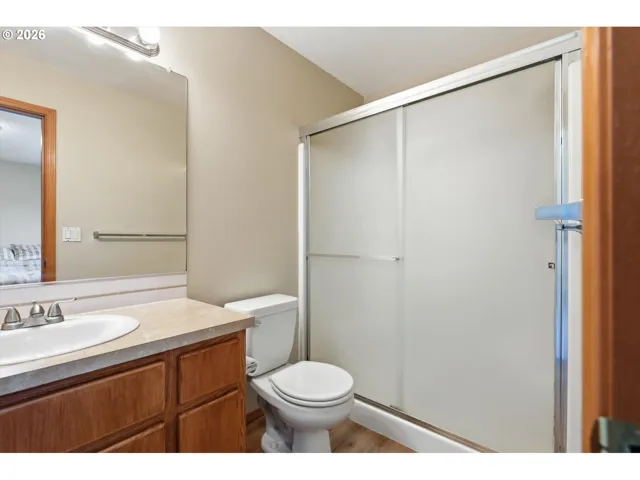 Primary Bedroom-Attached Bathroom