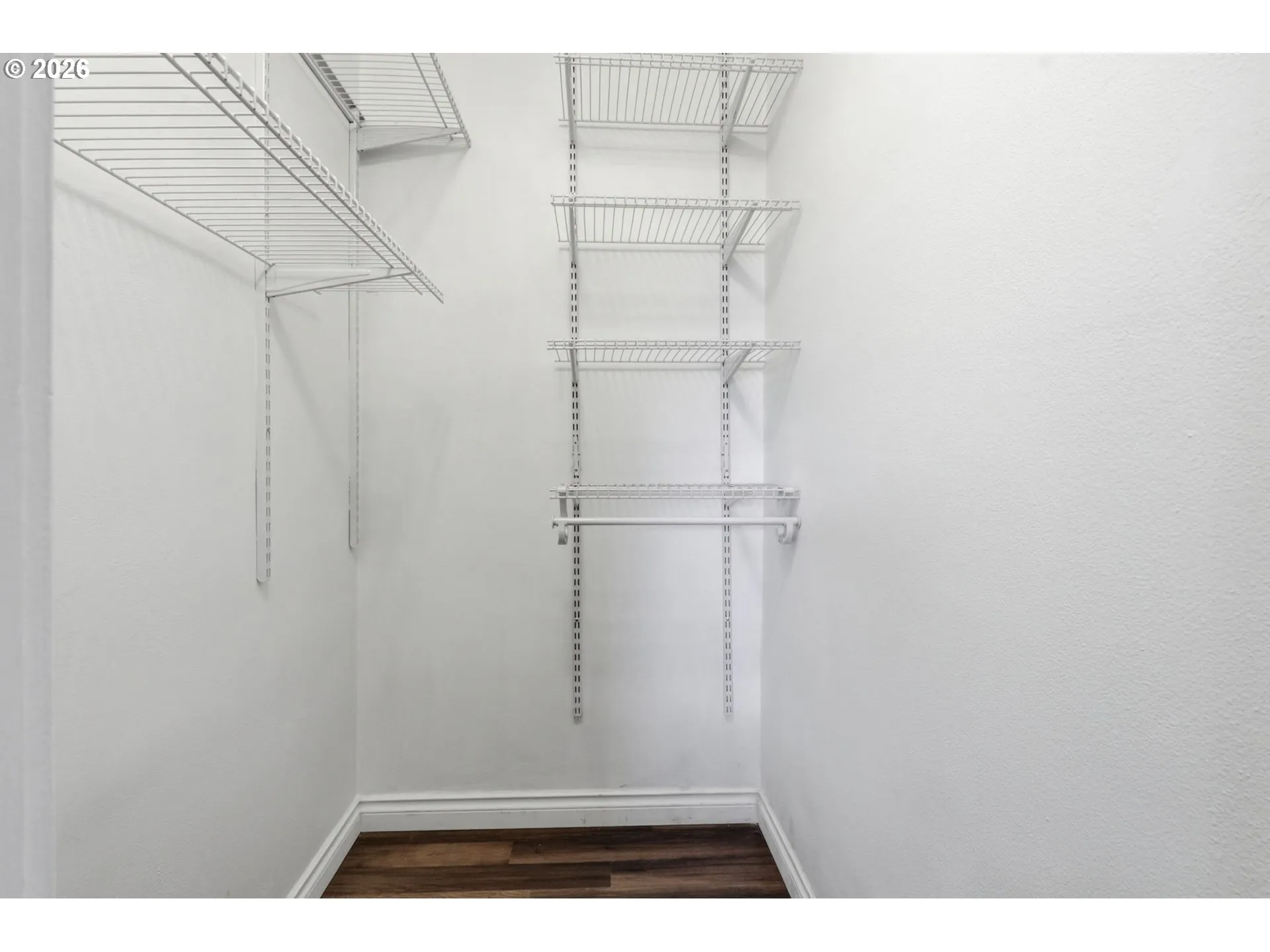 Bedroom-Walk-In Closet