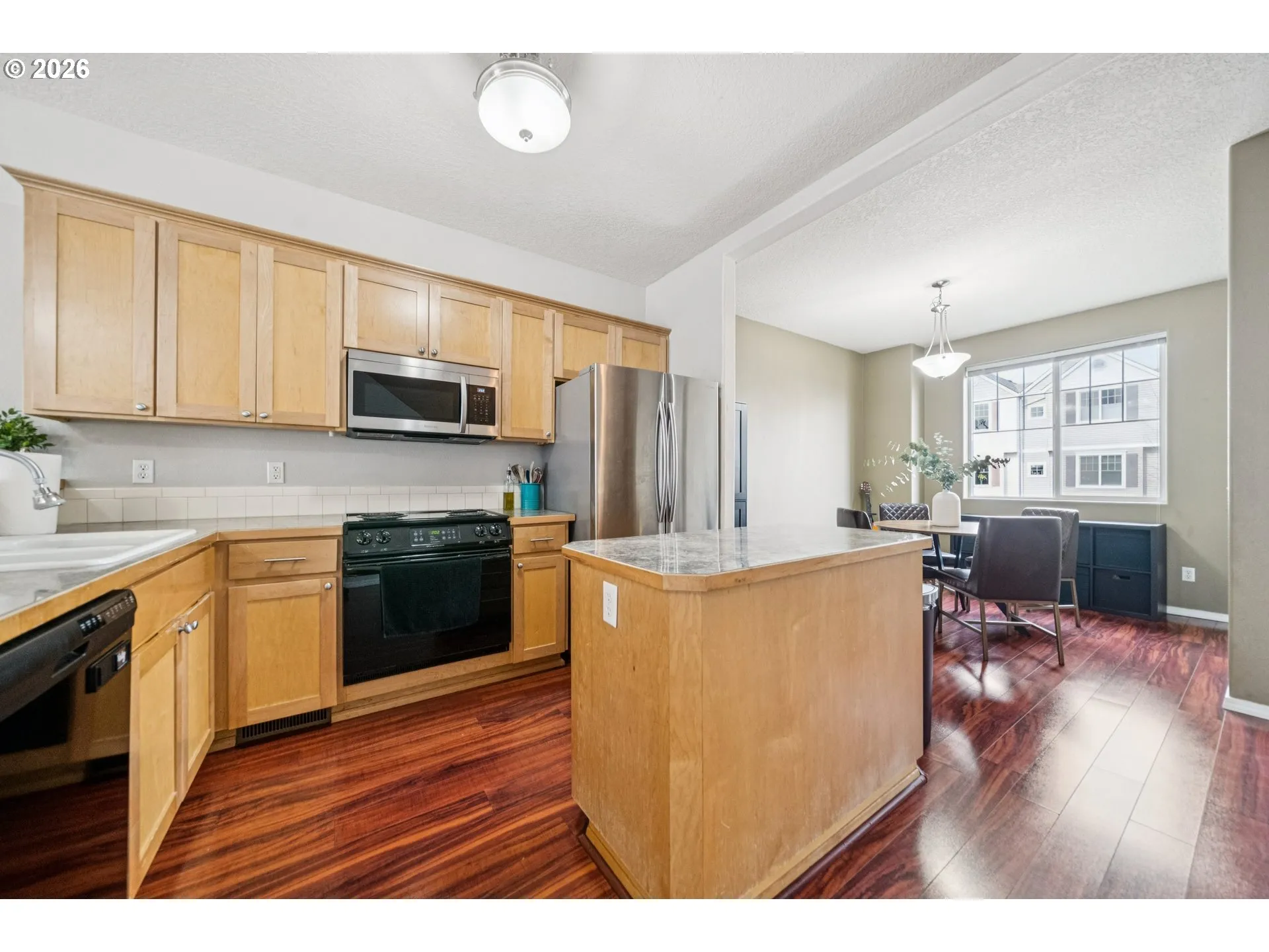 Kitchen-Island