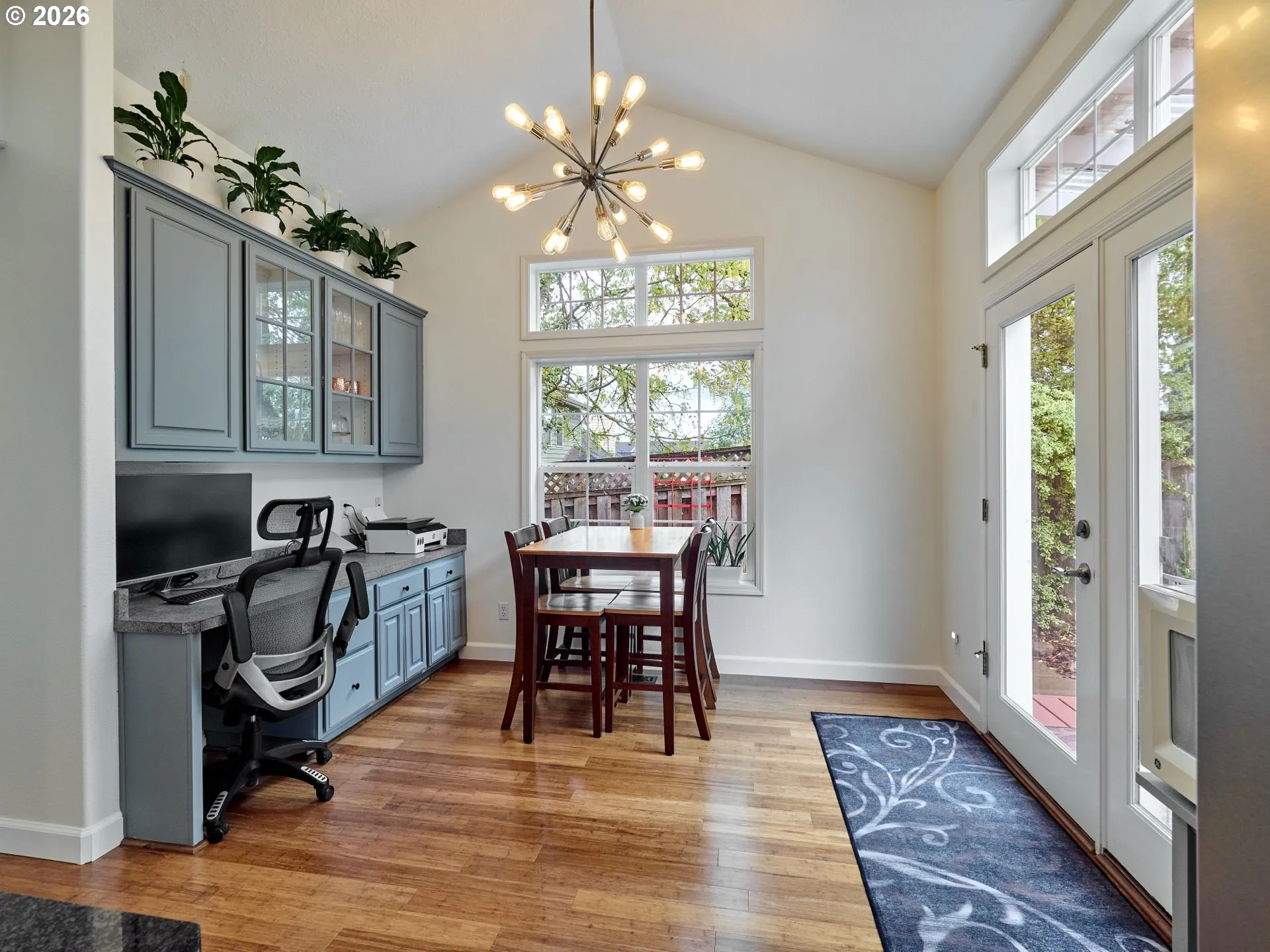 Kitchen/Nook-Eating Area