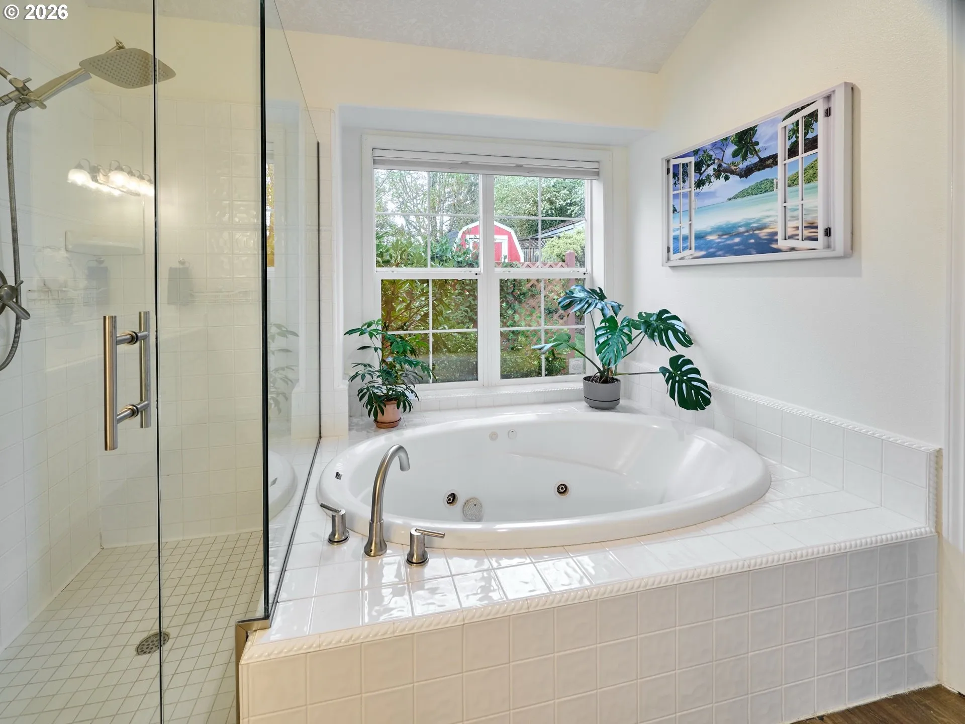 Owner's Suite Bathroom-Garden Tub
