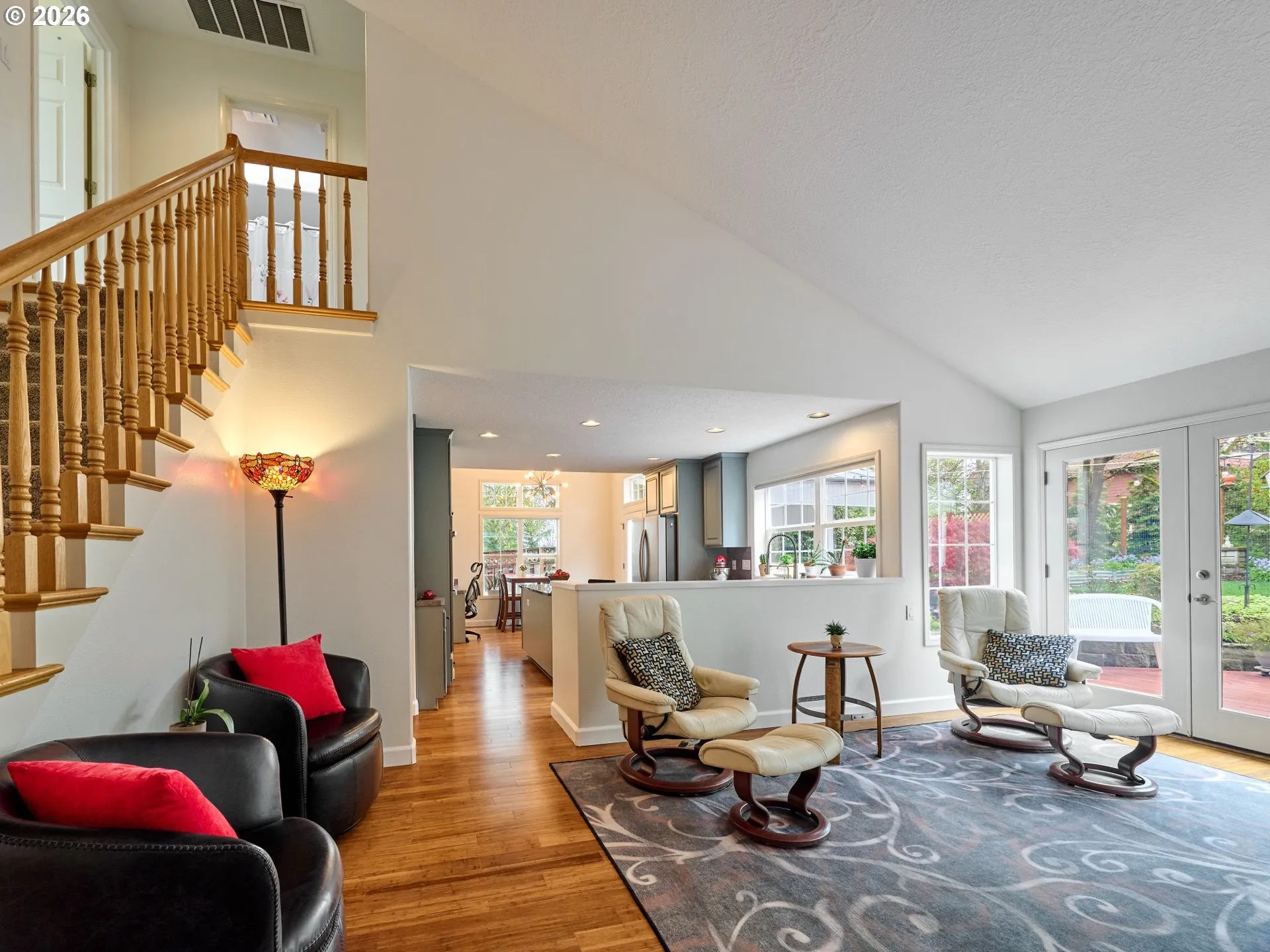 Living Room-Vaulted Ceilings