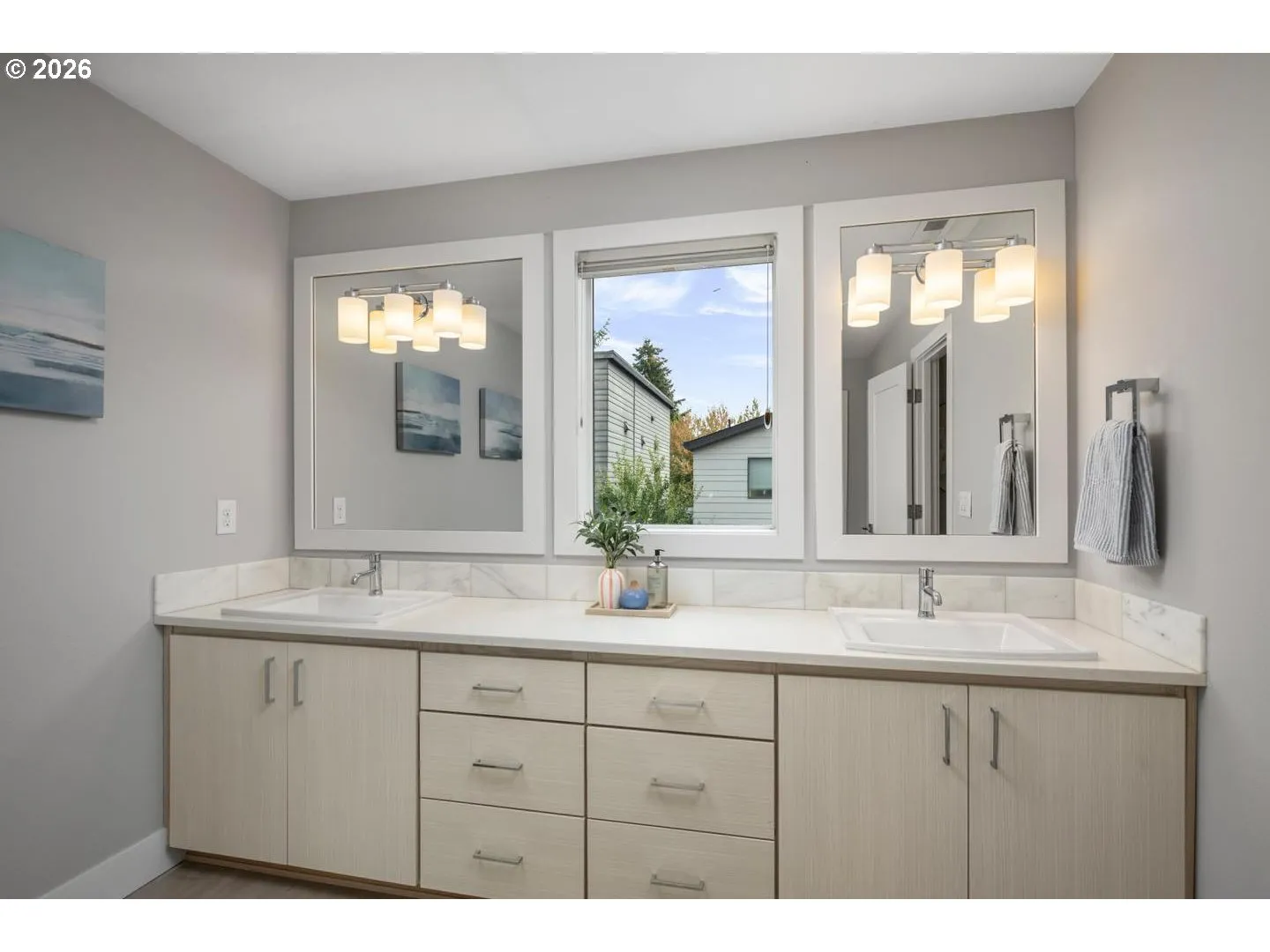 Bathroom, Attached