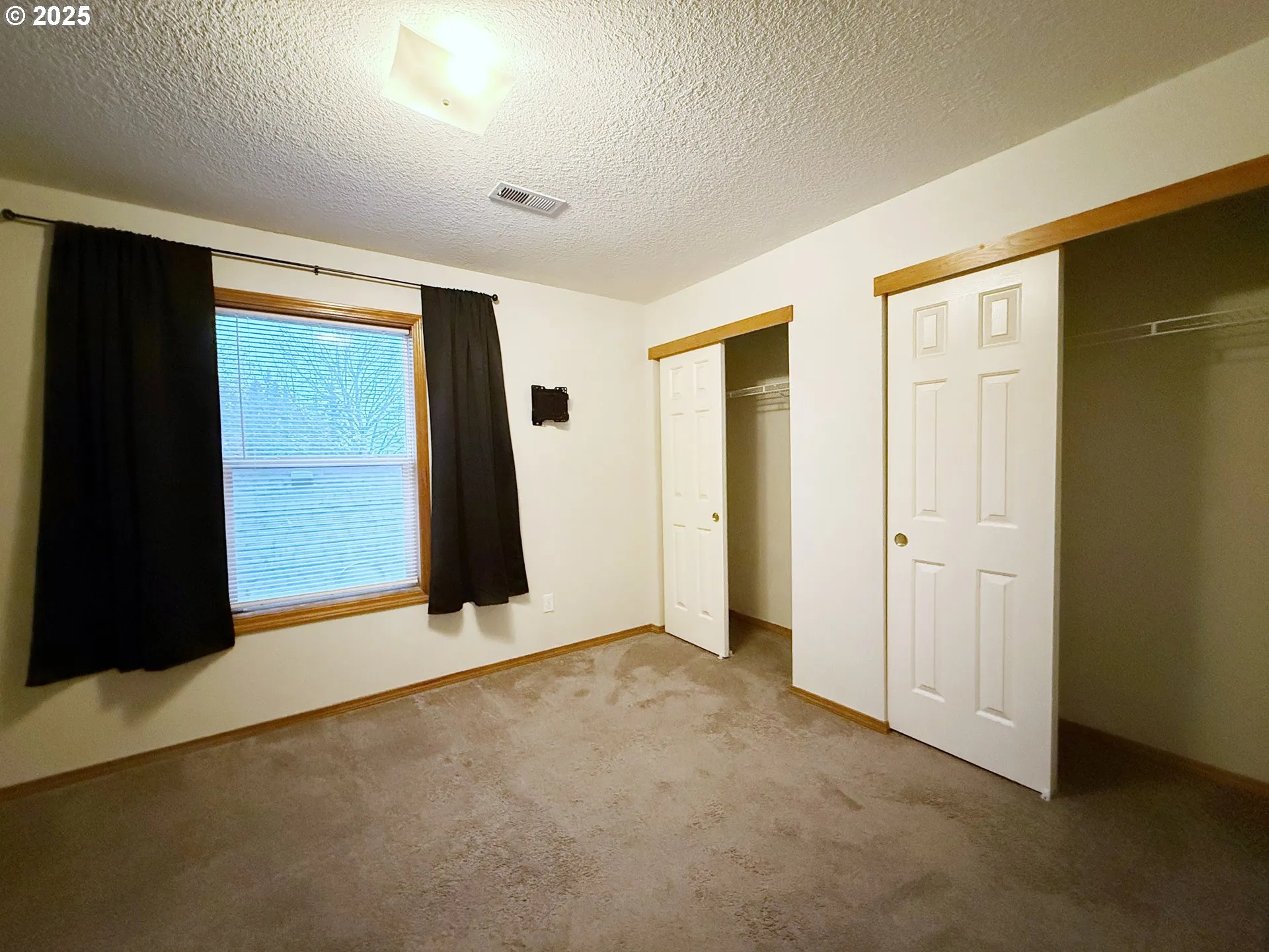 Bedroom, Primary-Upper