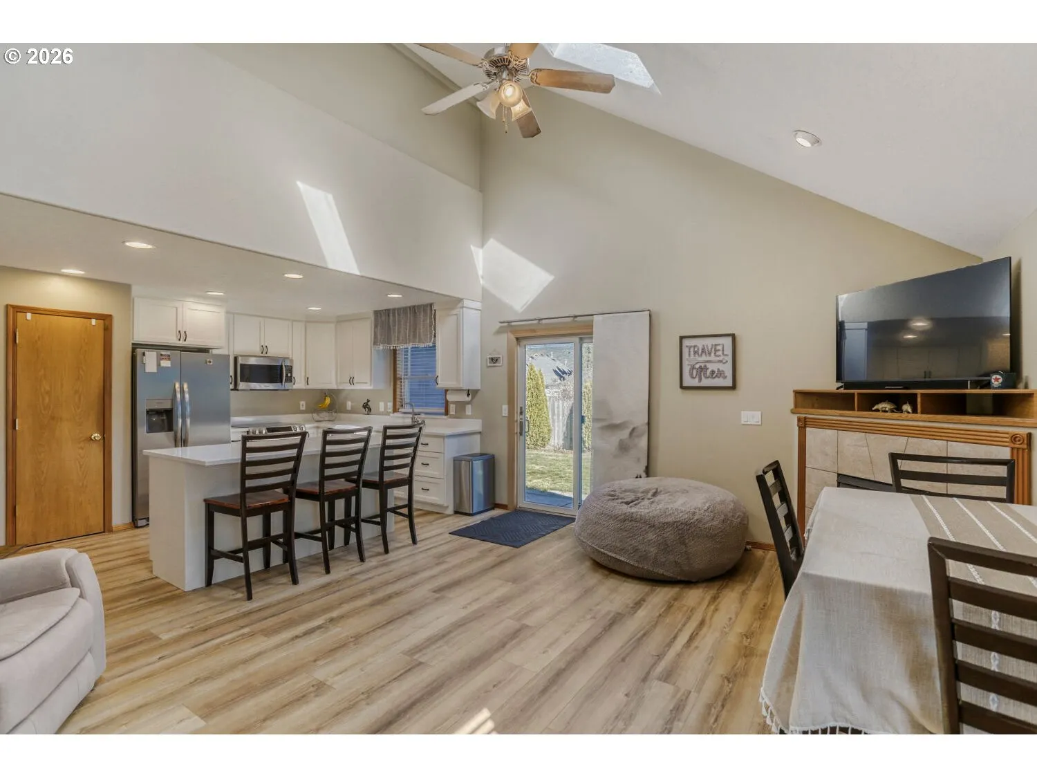 Kitchen/Family Room-Ceiling Fan