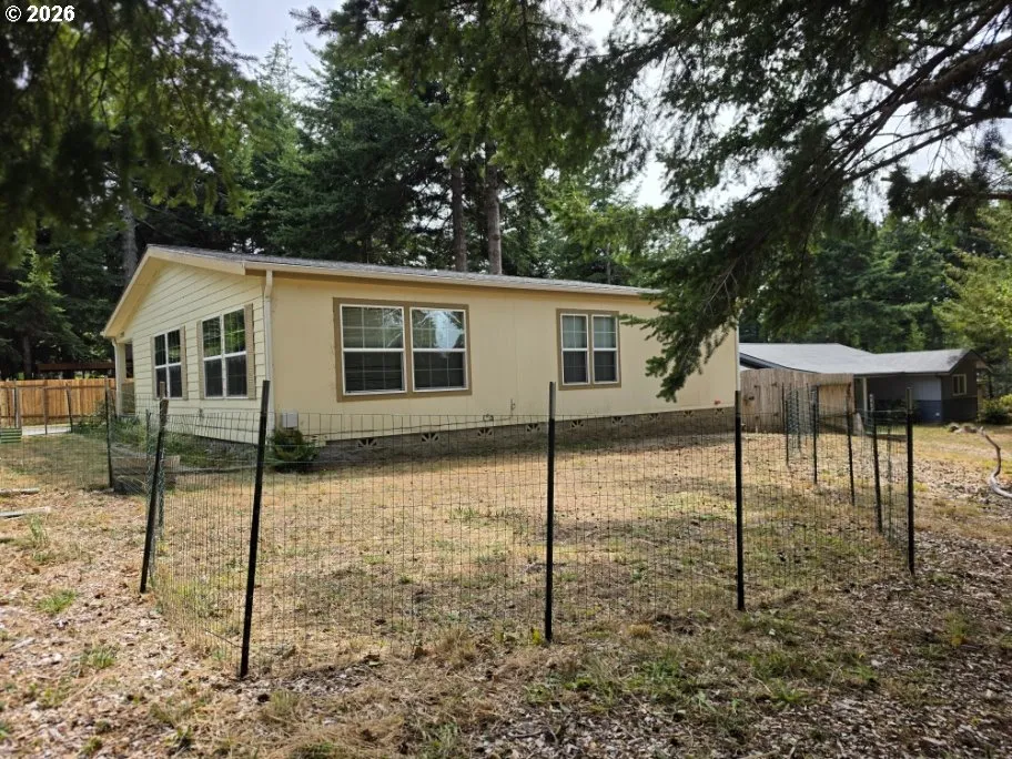 Exterior-NE Facing