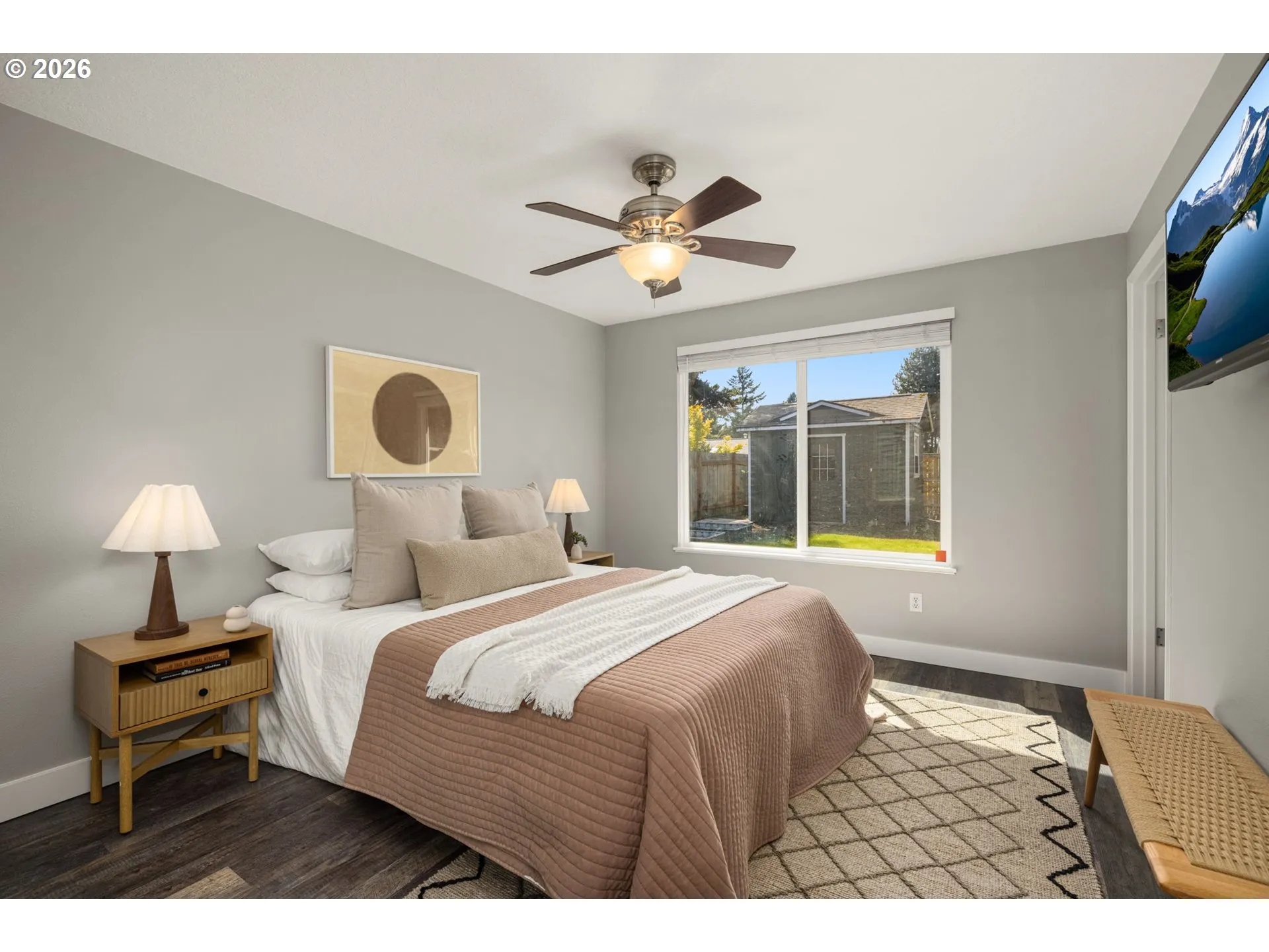Bedroom, Primary