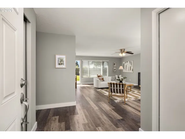 Entrance/Foyer