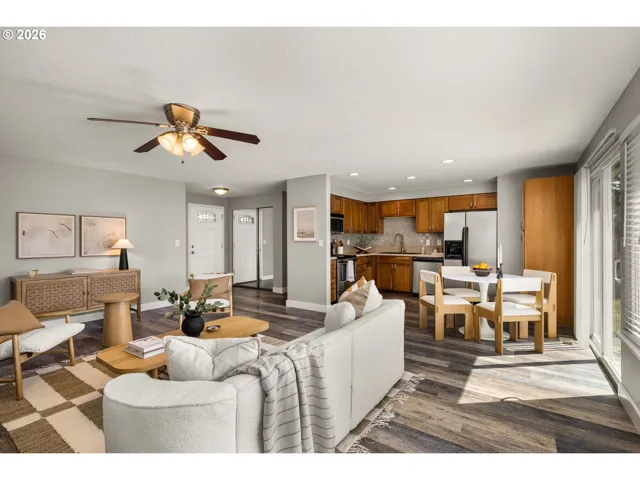 Living Room/Dining Room