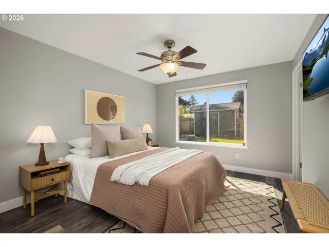 Bedroom, Primary