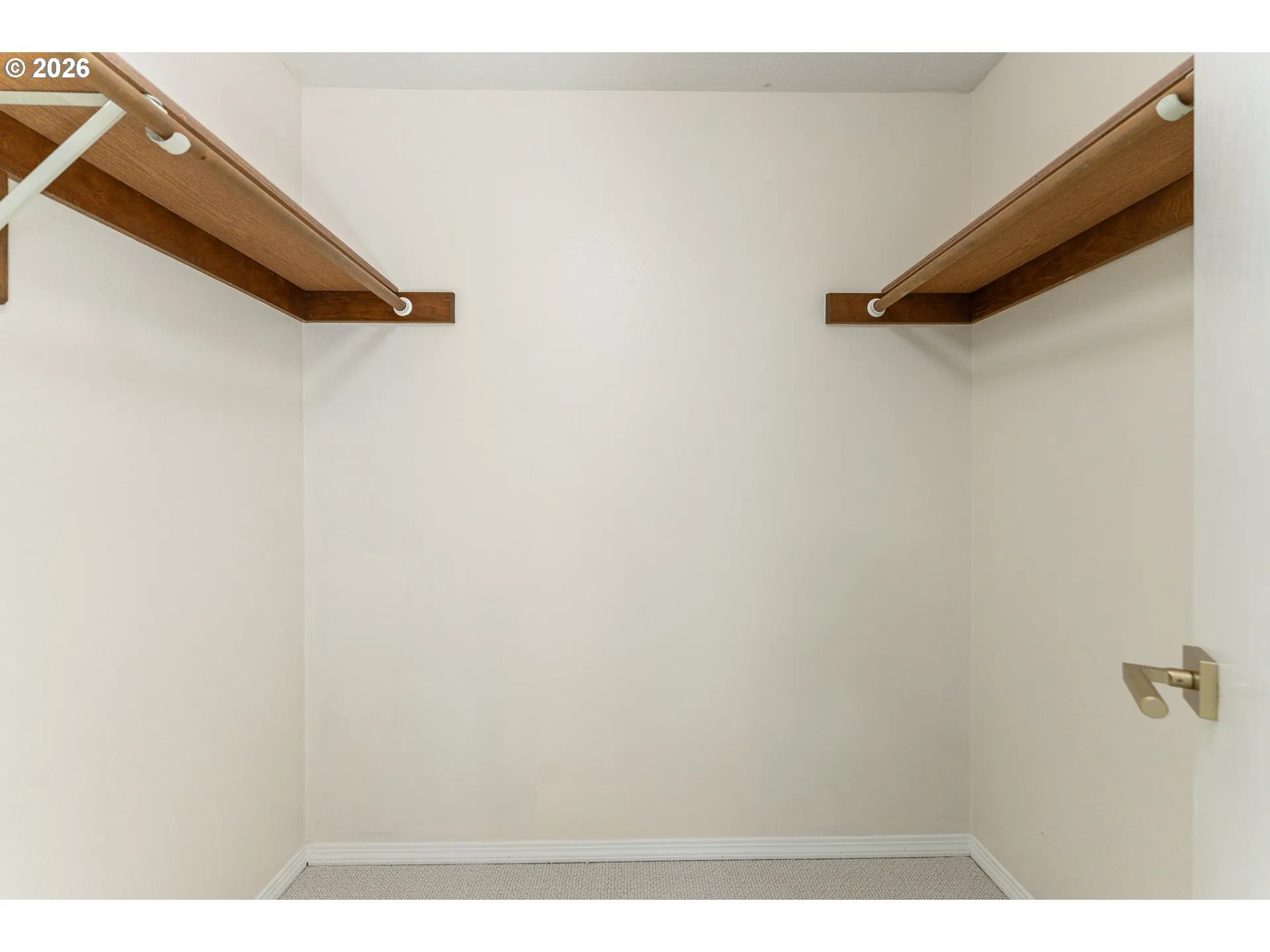 Bedroom-Walk-In Closet