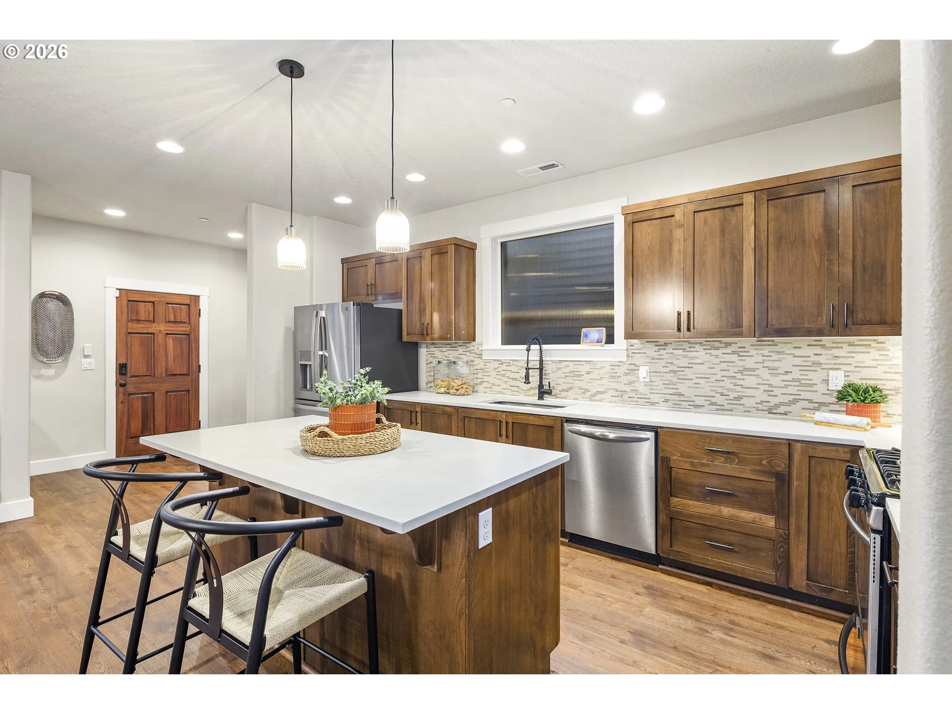 Kitchen-Eating Area
