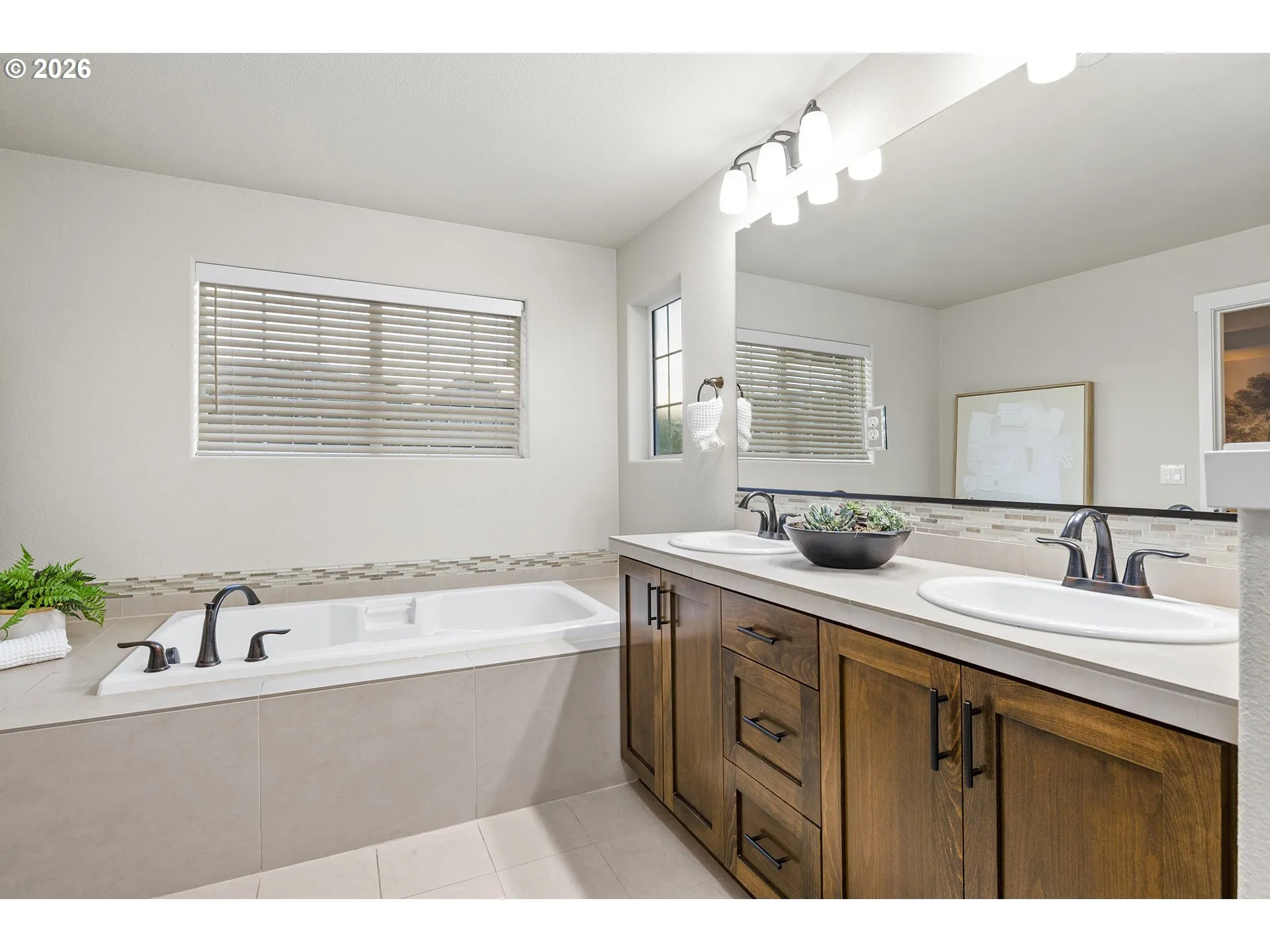 Bathroom, Attached-Double Sinks