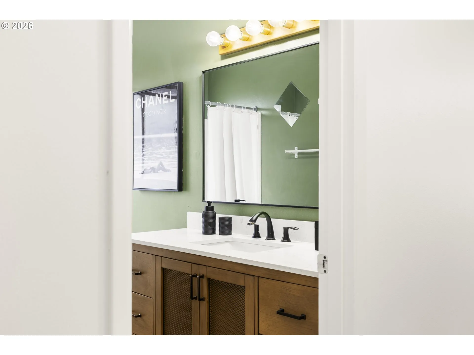 Bathroom-Hall