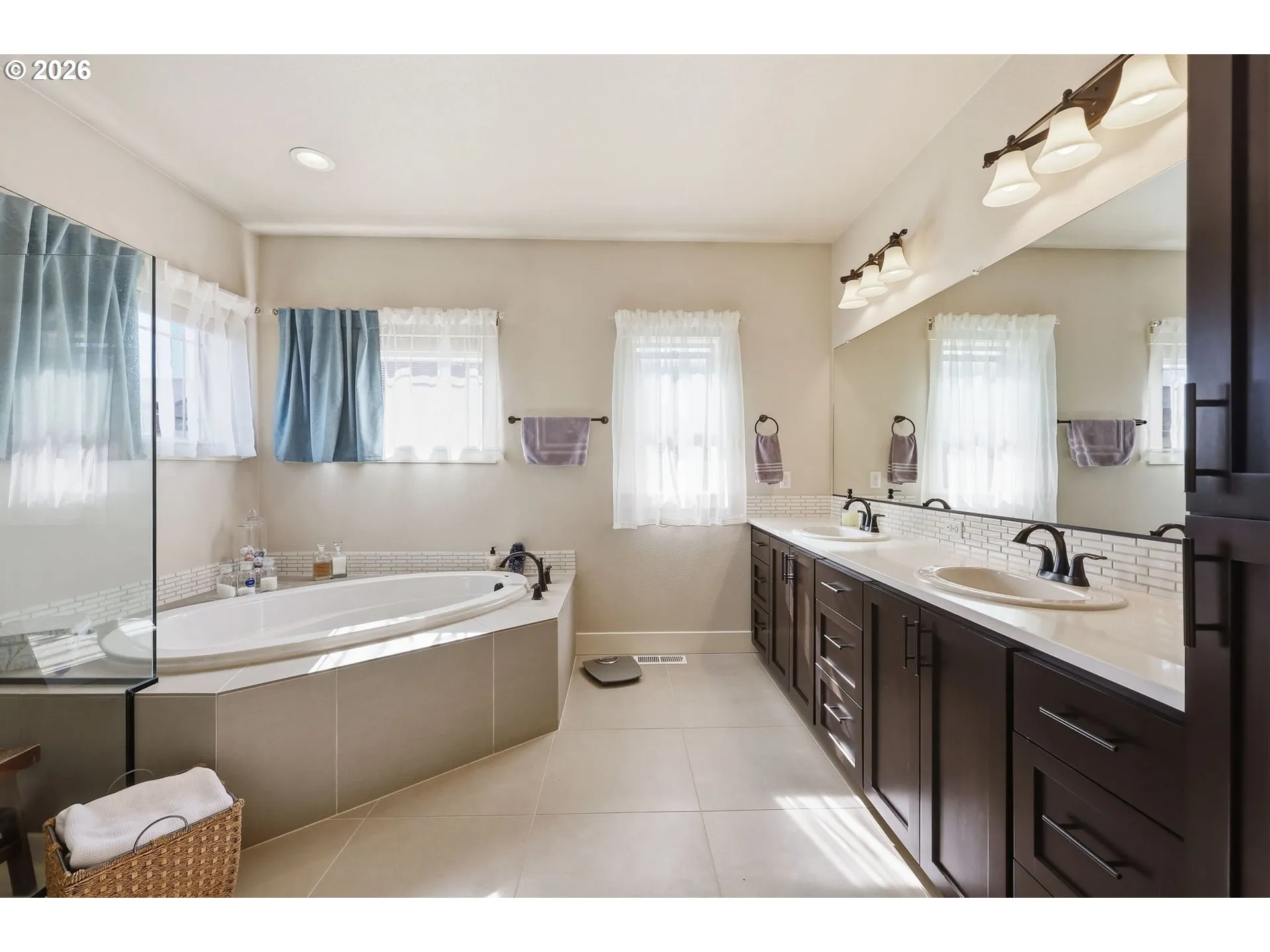 Owner's Suite Bathroom