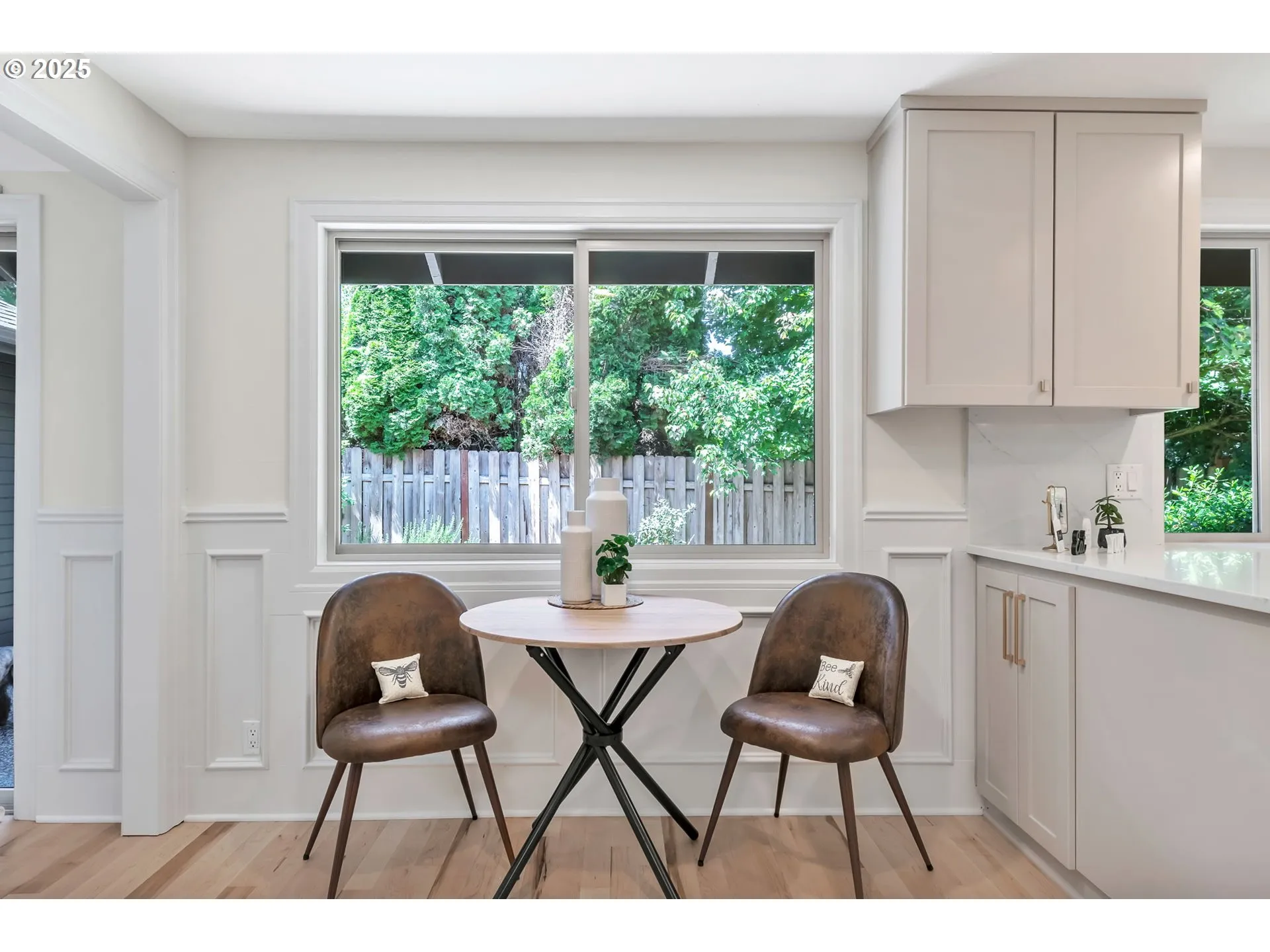 Kitchen/Nook-Eating Area