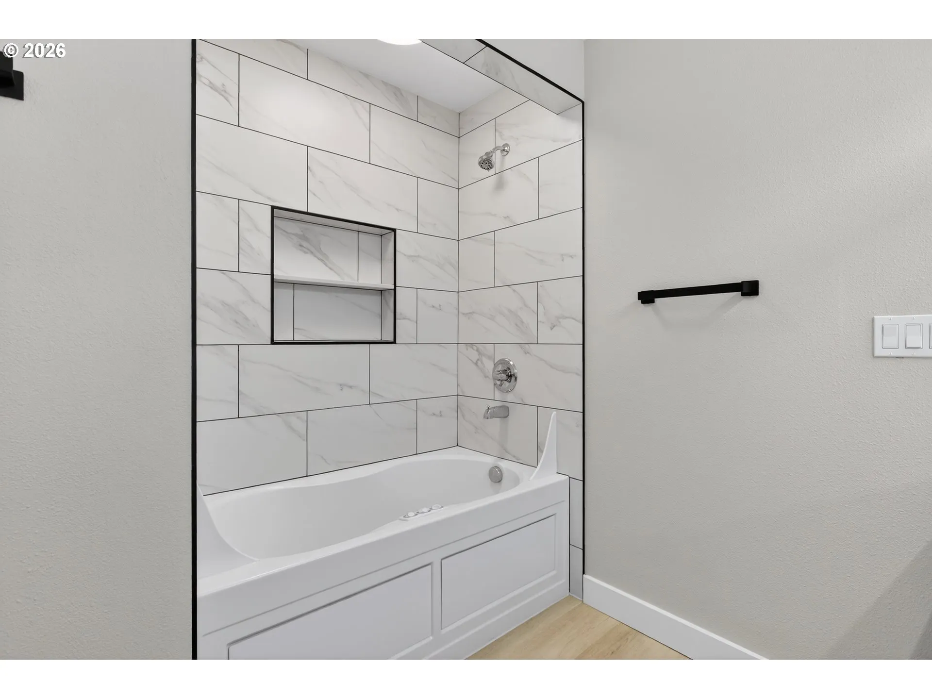 Owner's Suite Bathroom-Full Bathroom