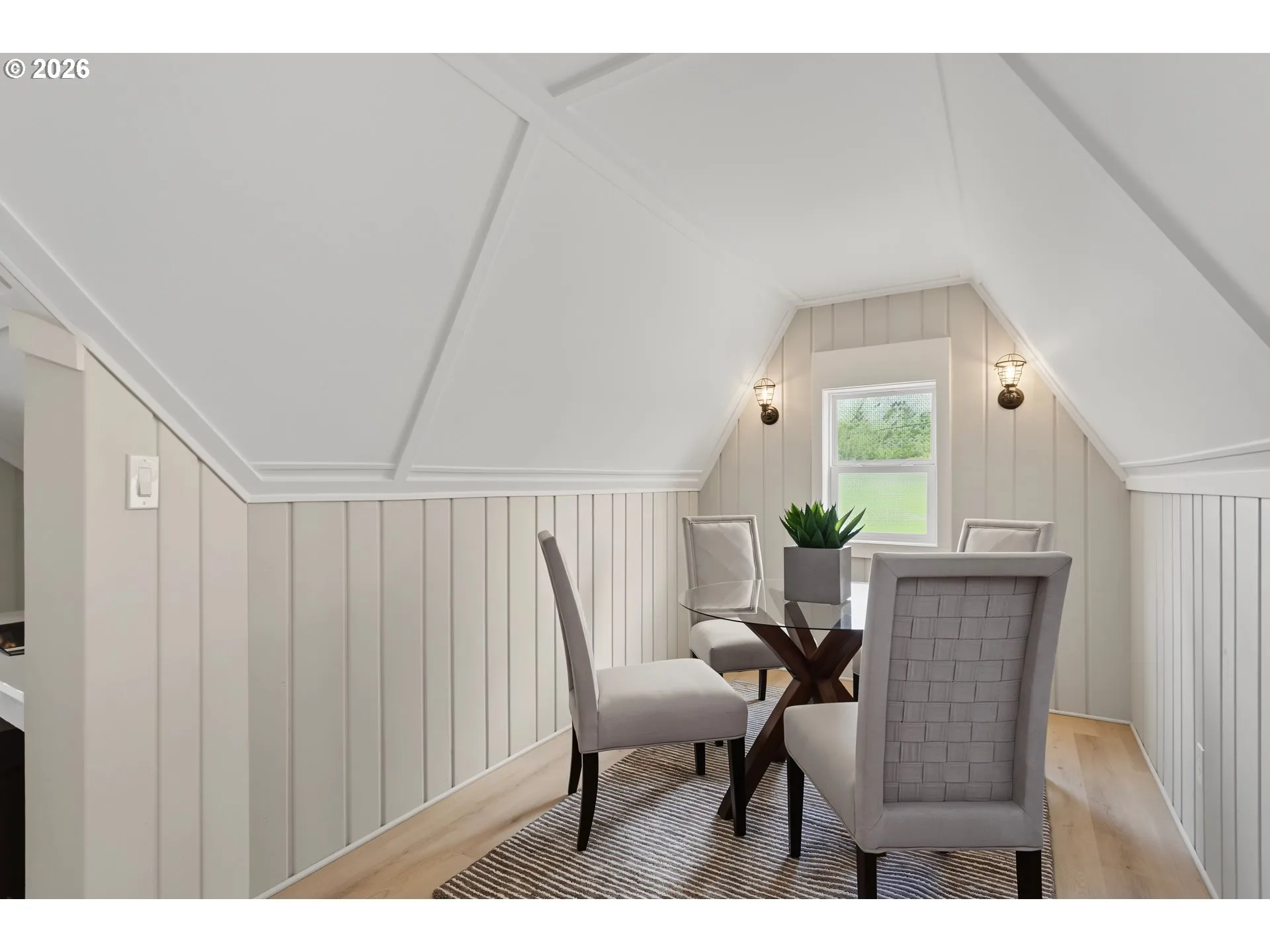Bonus Room-Upper