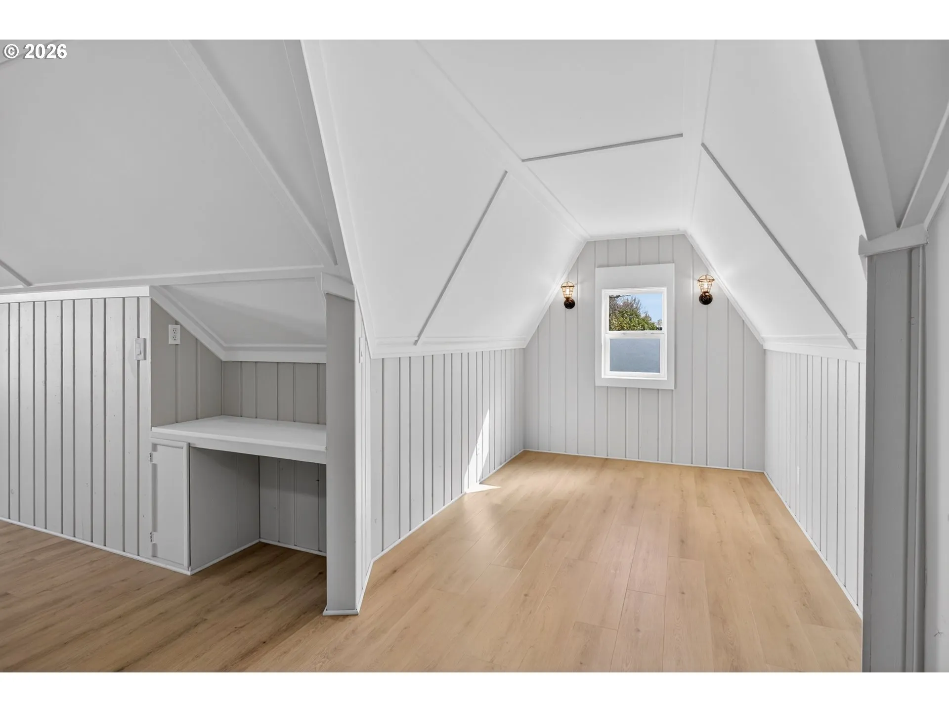 Bonus Room-Upper