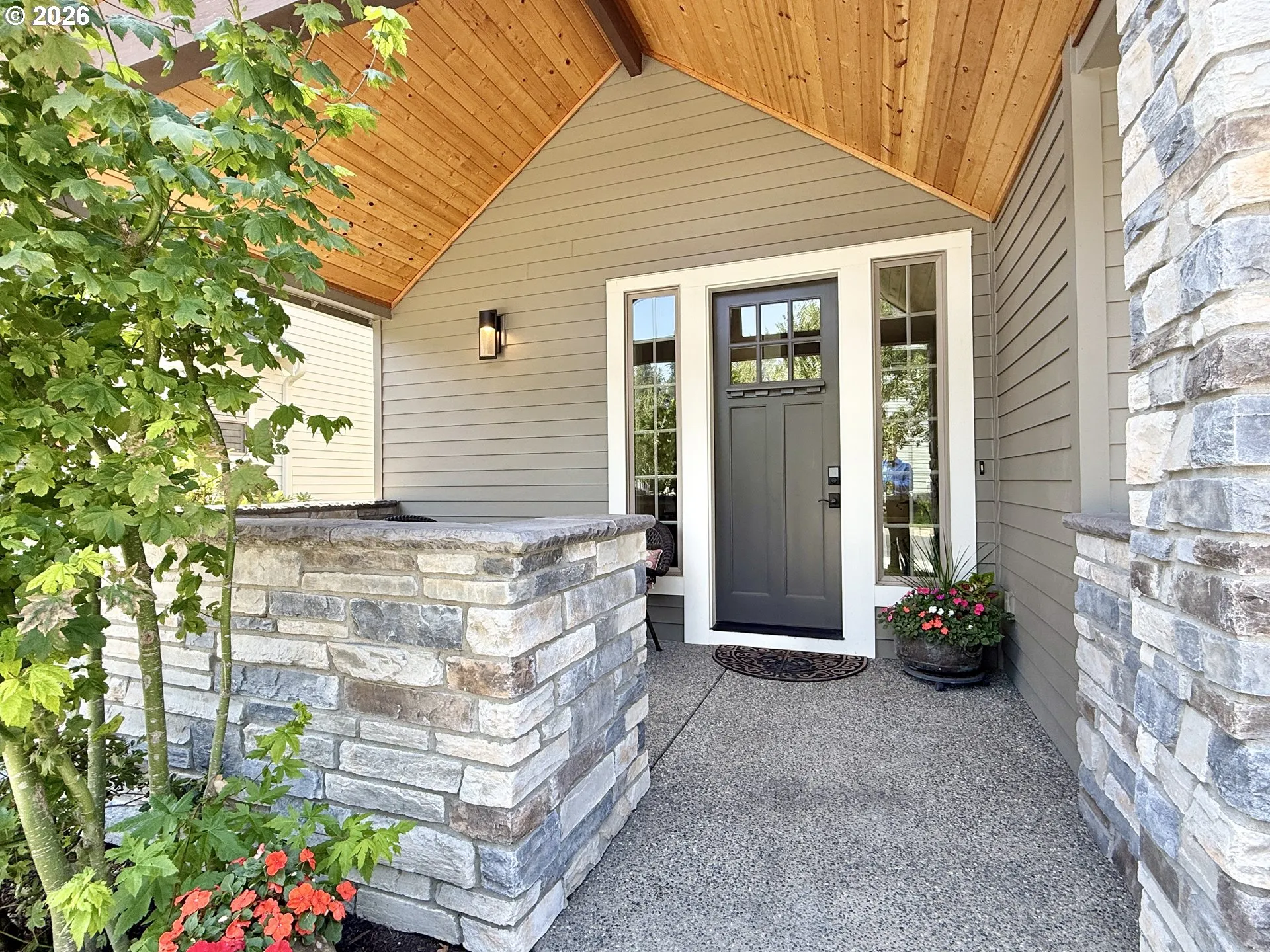 Entrance/Foyer