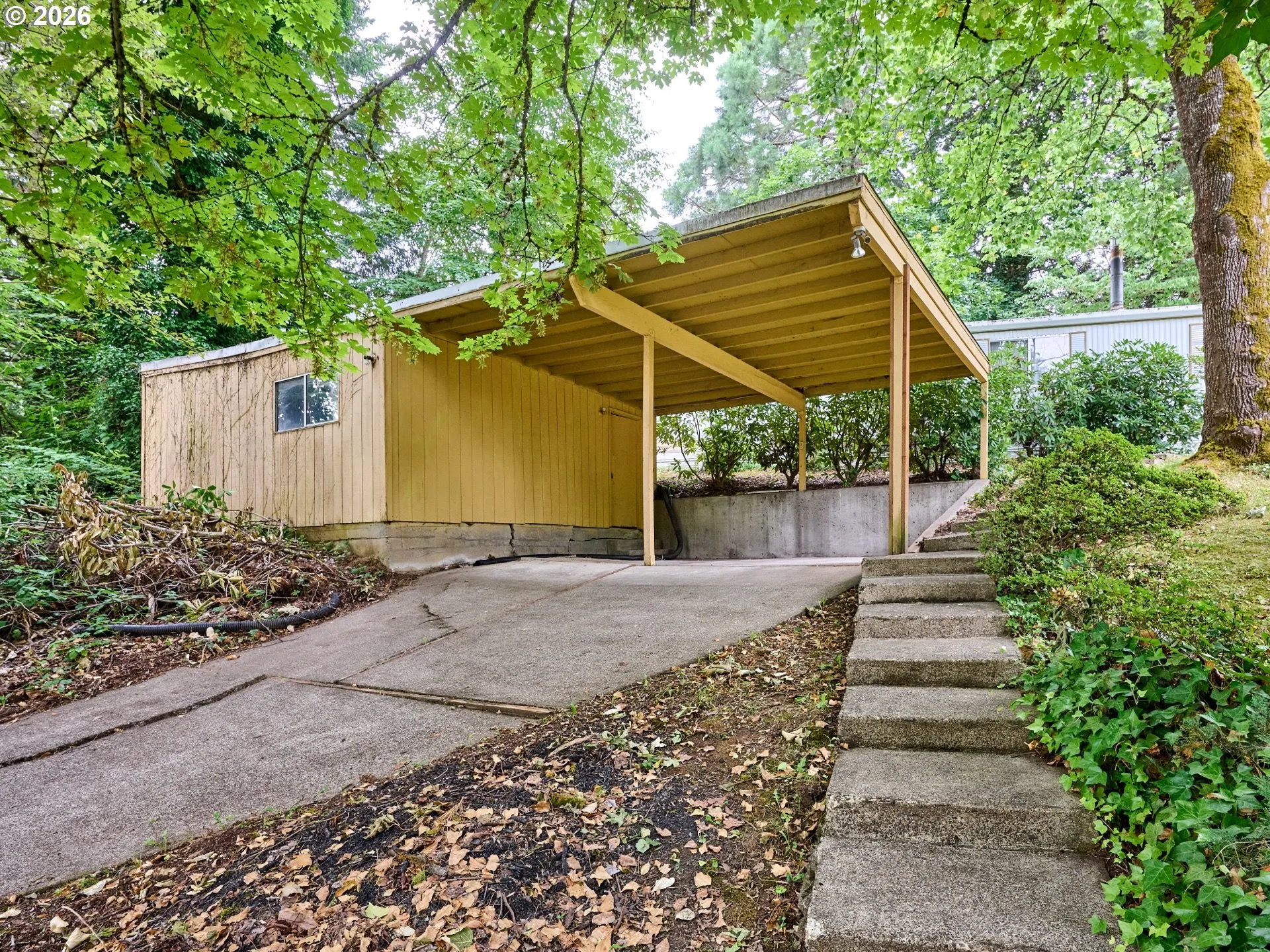 Carport