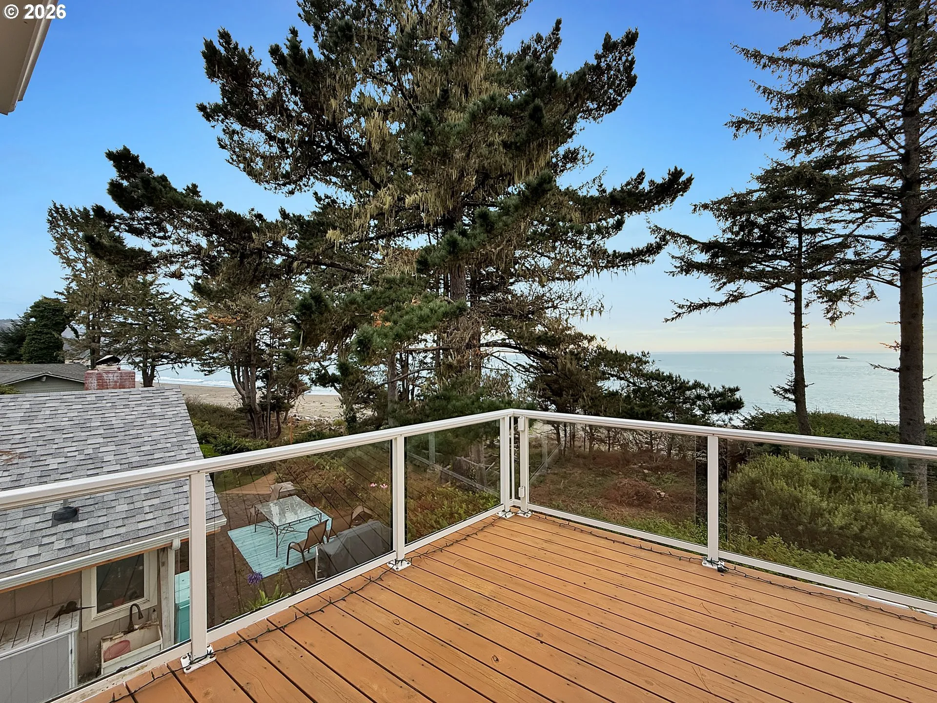 Deck-Upper