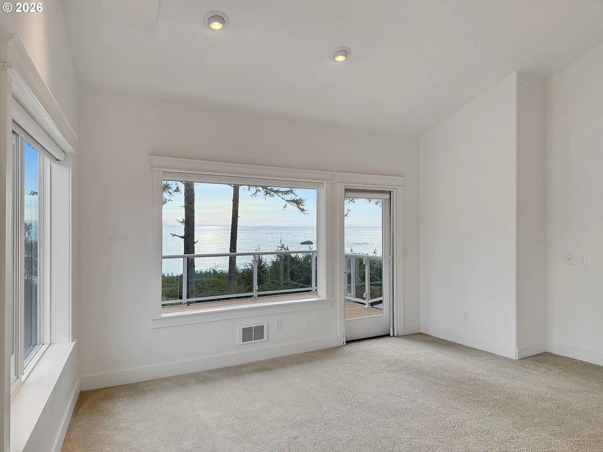 Bedroom, Primary