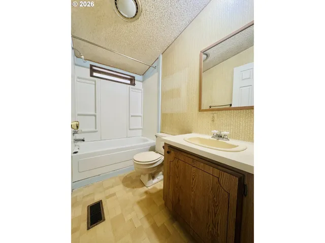 Bathroom-Main