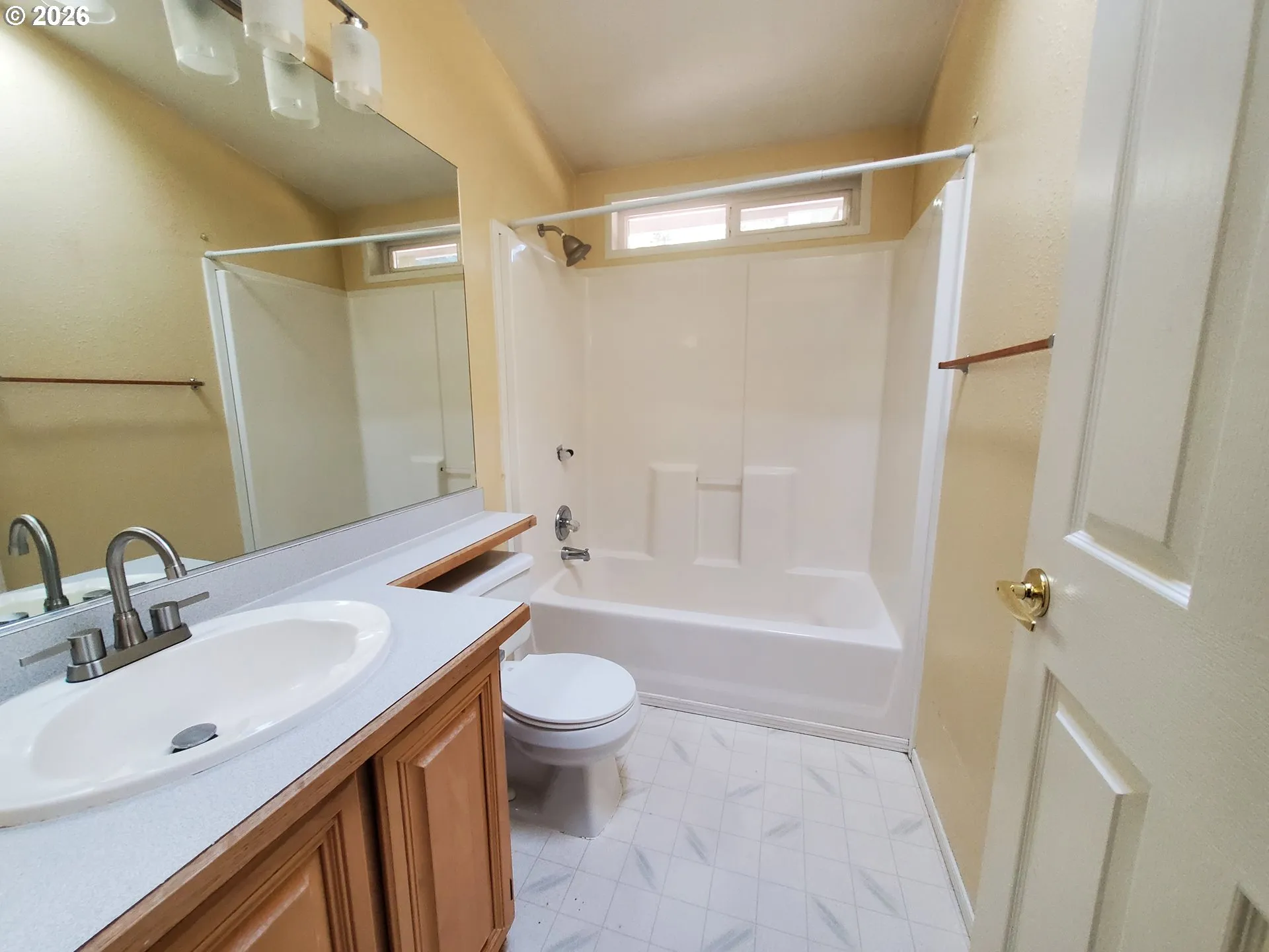 Bathroom-Hall