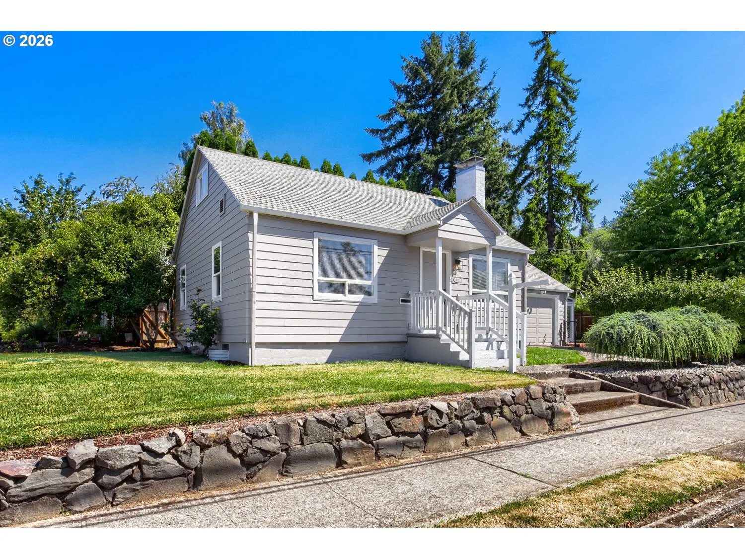 Yard-Front