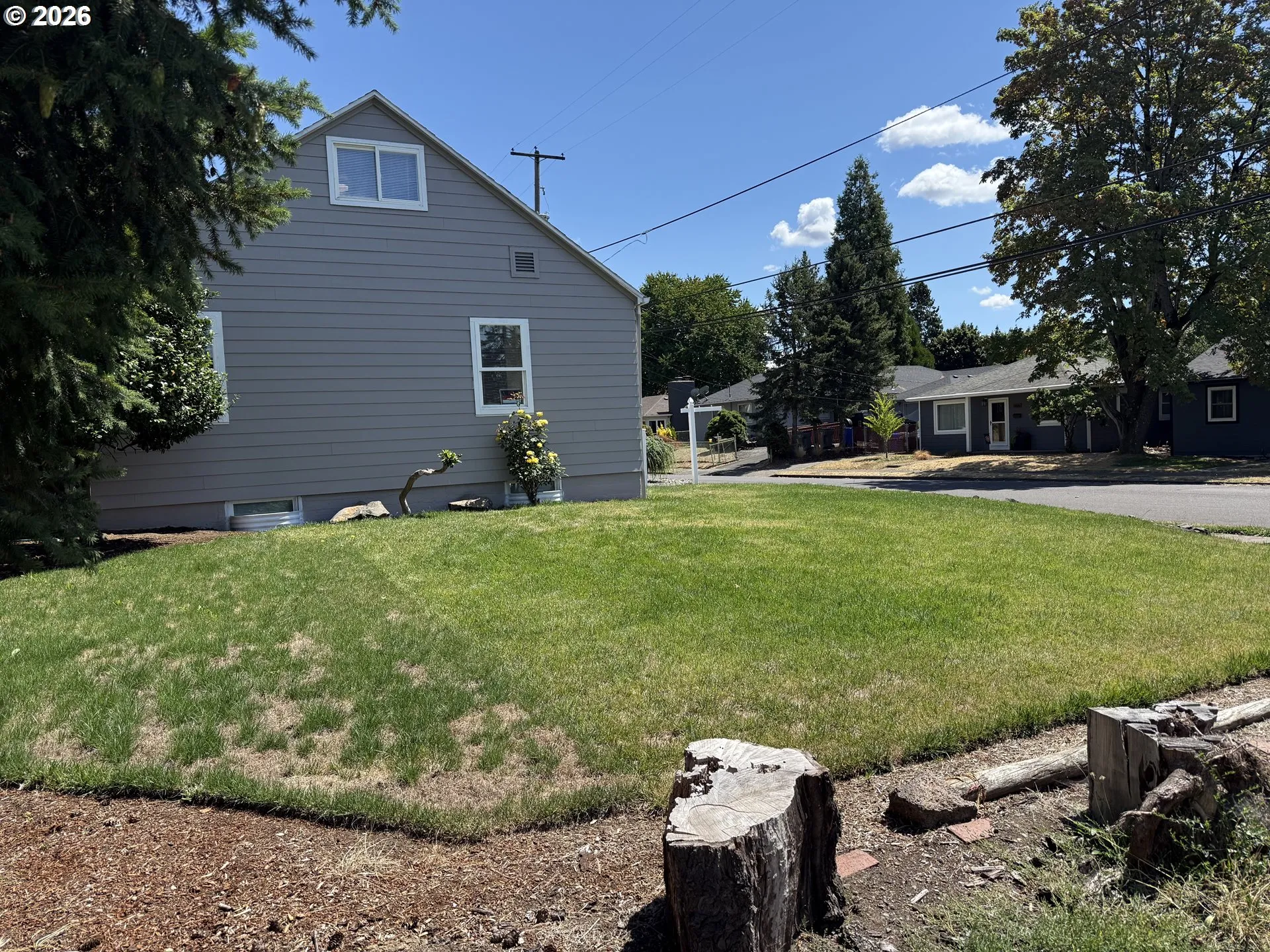 Yard-Front