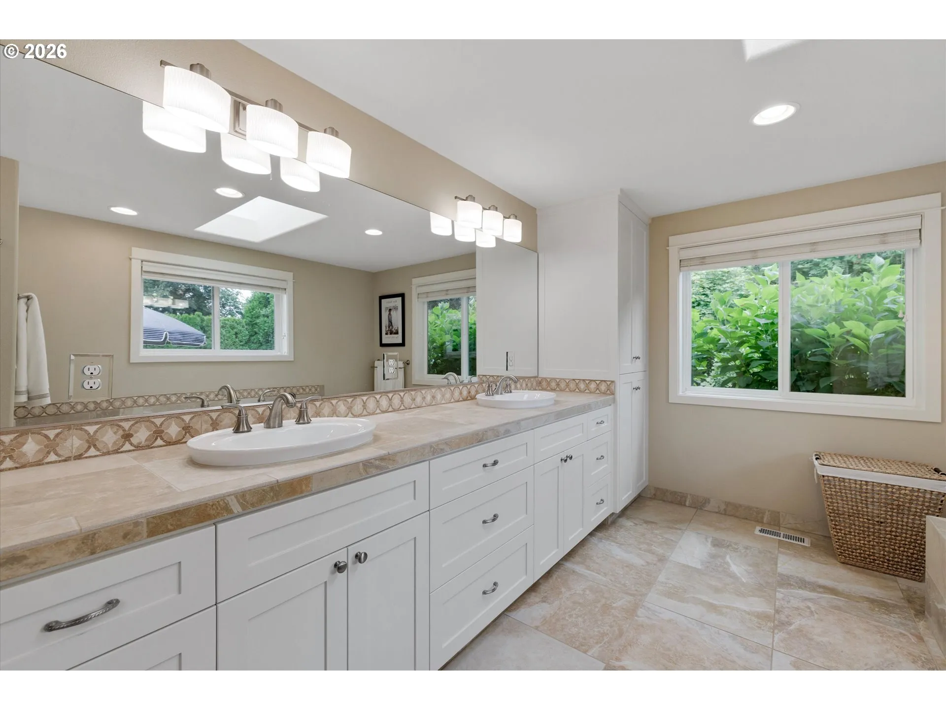 Bathroom, Attached-Double Sinks
