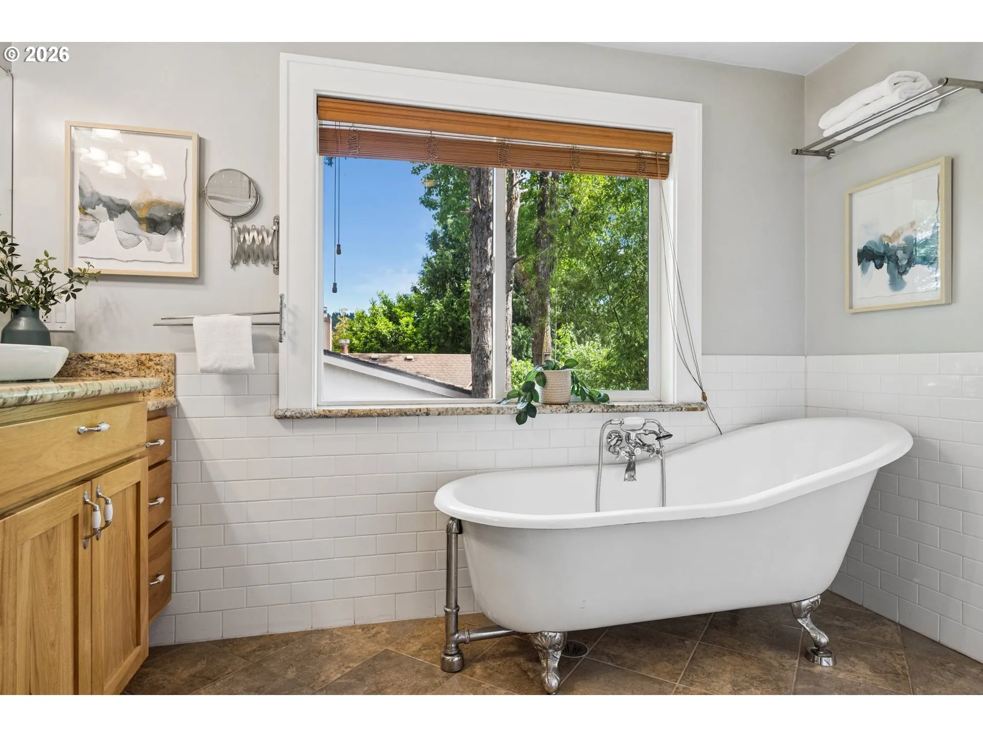 Bathroom, Attached